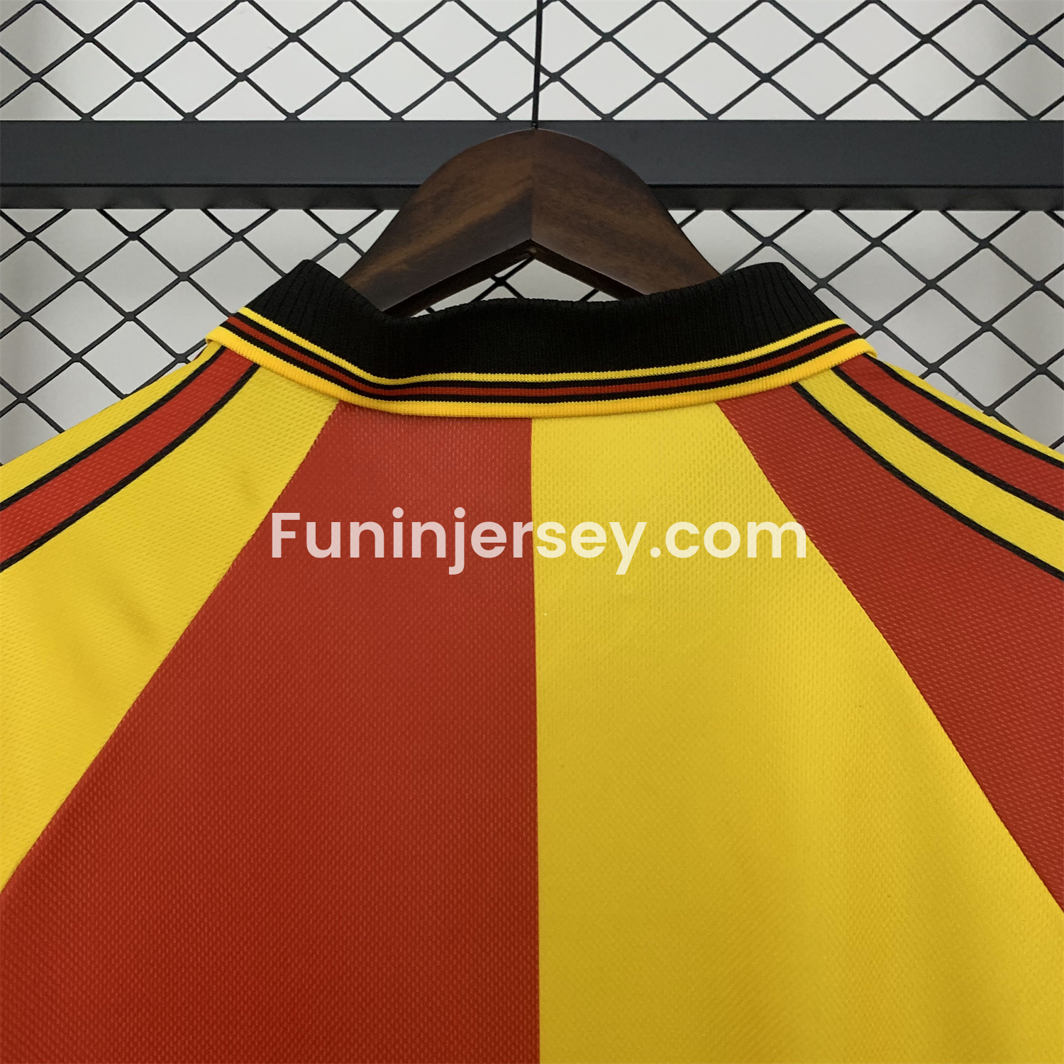 Funinjersey-Retro Galatasaray 1998-99 Home Jersey