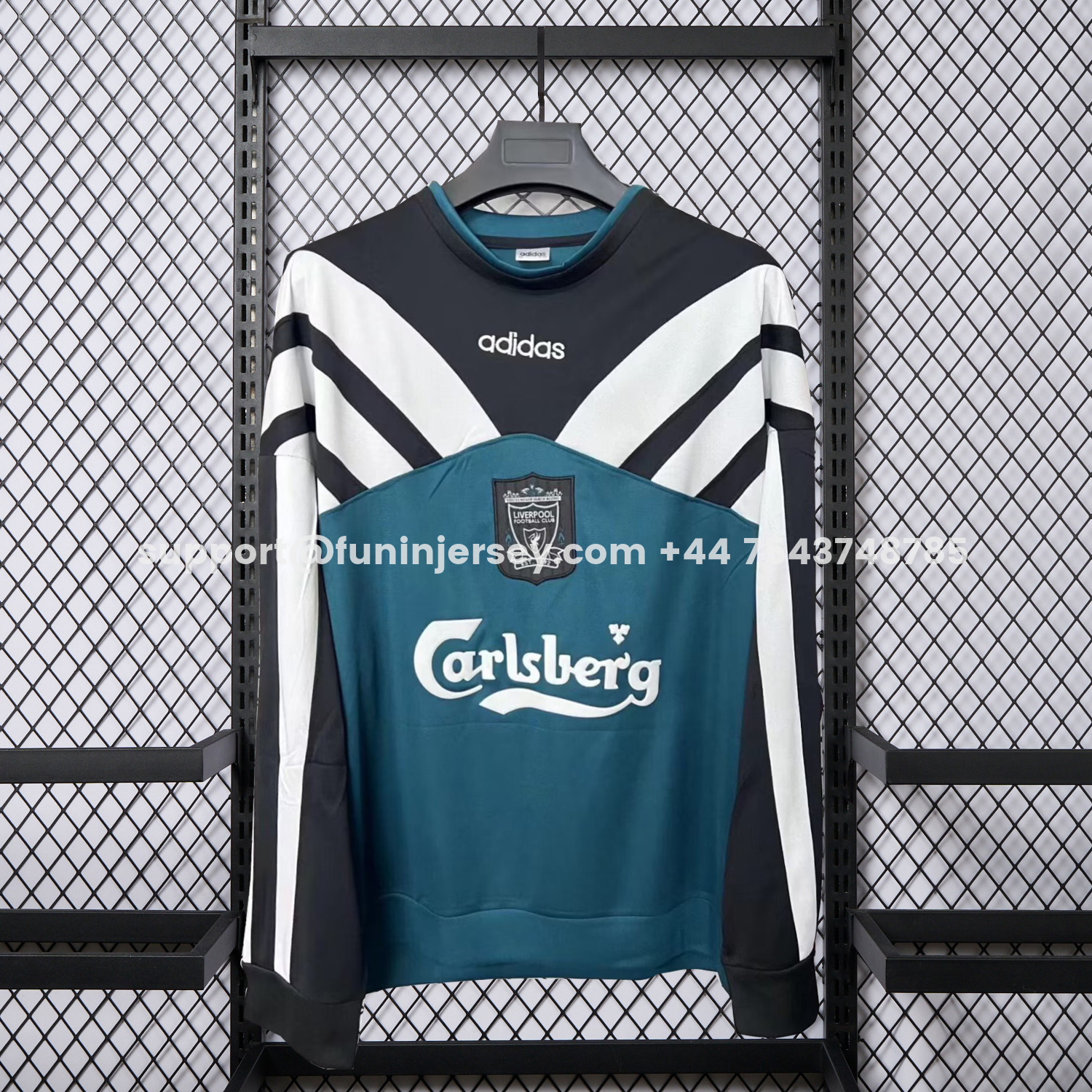 Funinjersey-Retro Liver.pool 1995-96 Green And Black Training Unisex Pullover Hoodie