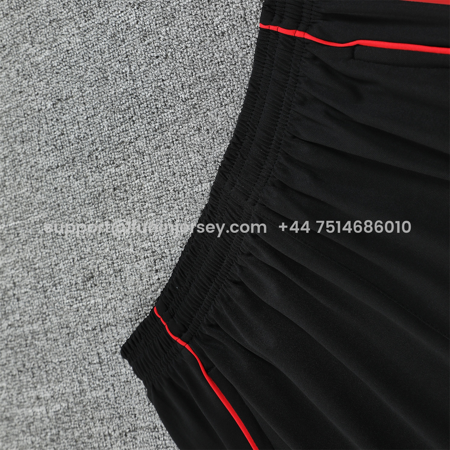 Funinjersey-Manchester United 25-26 Vest Training Set - Pure Red Vest & Black Shorts