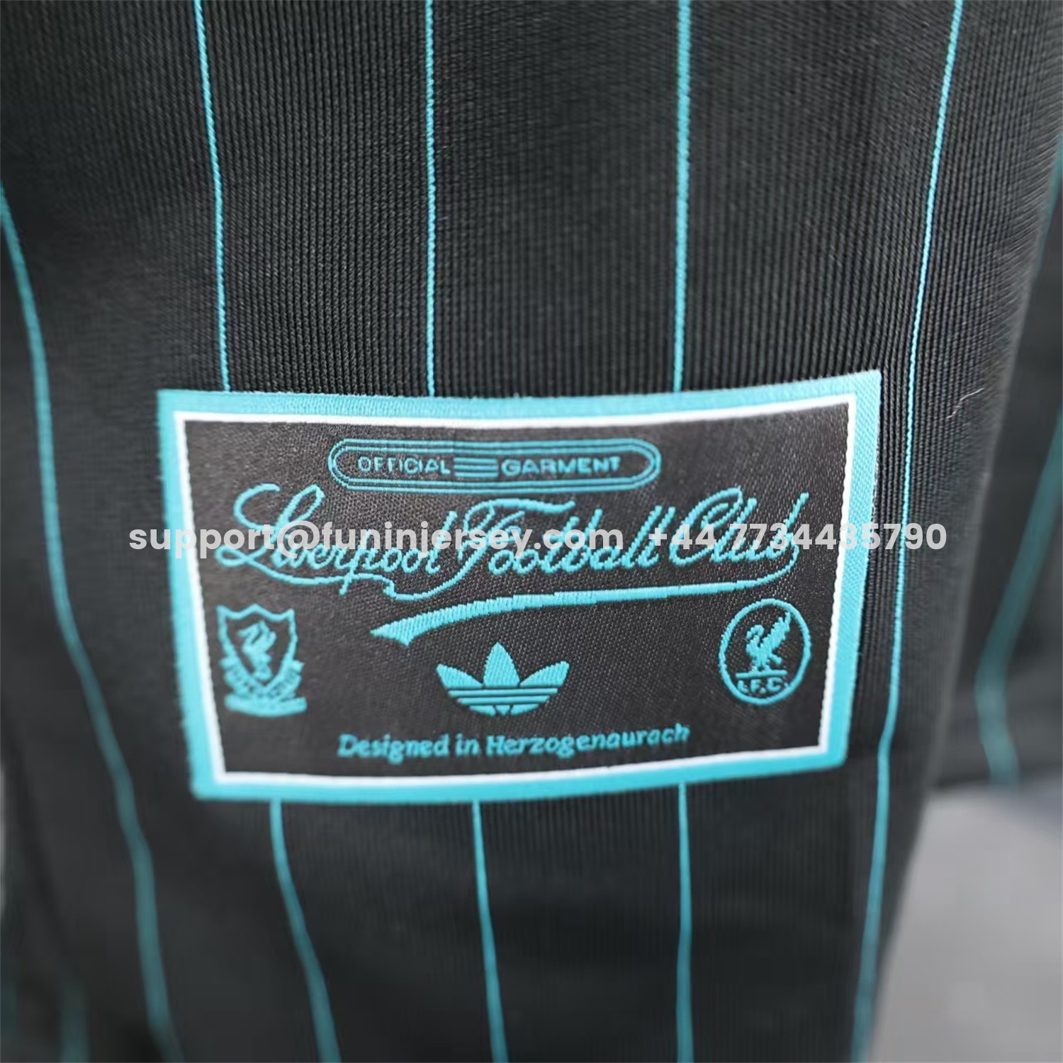 Funinjersey-Liver.pool 25-26 Icon Range Travel Special Edition Black Jersey - Player Version