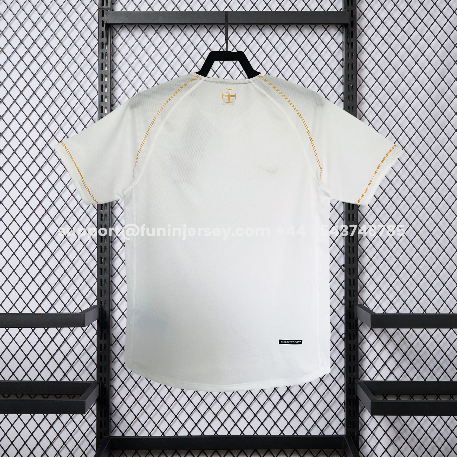 Funinjersey-Retro Portugal 2006 Away Jersey