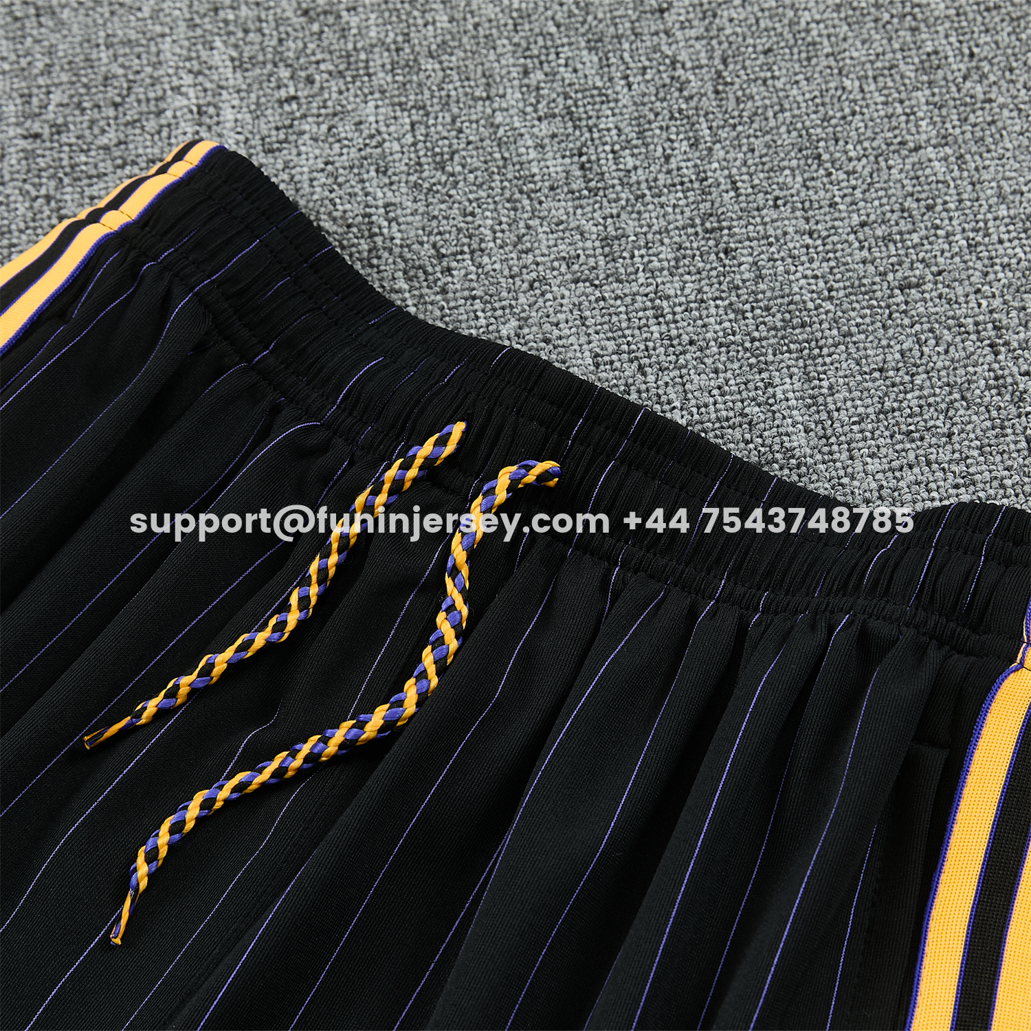 Funinjersey-Manchester United 25-26 Retro Style Vest Training Set - Colors Top & Colors Pants