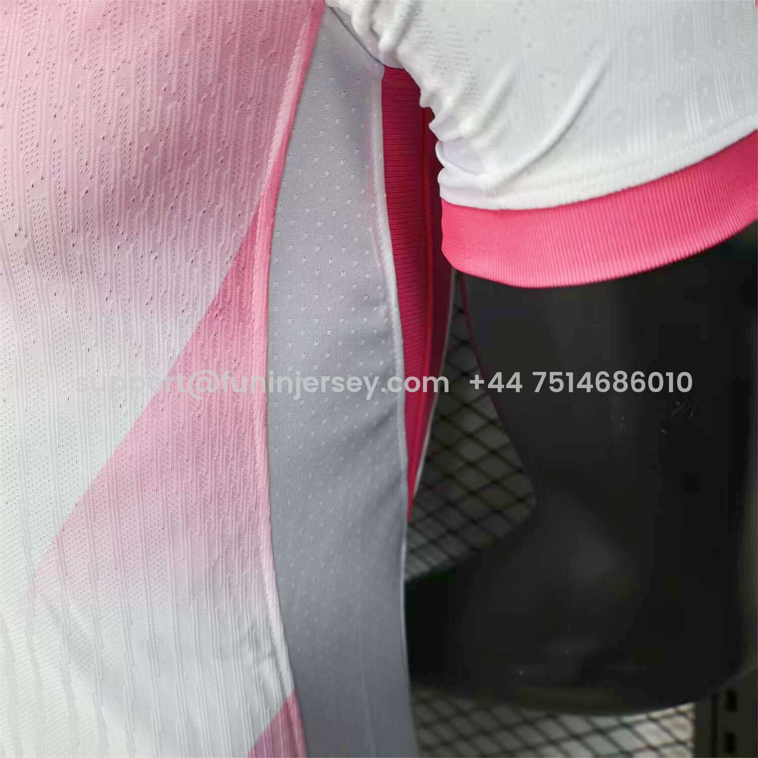 Funinjersey-Barcelona 25-26 Red and White Diagonal Gradient Special Jersey - Player Version