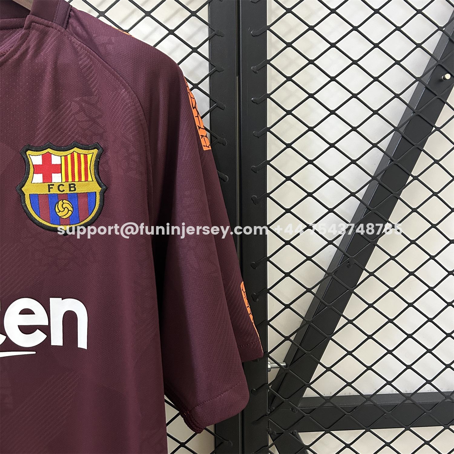 Funinjersey-Retro Barcelona 17-18 Third Jersey