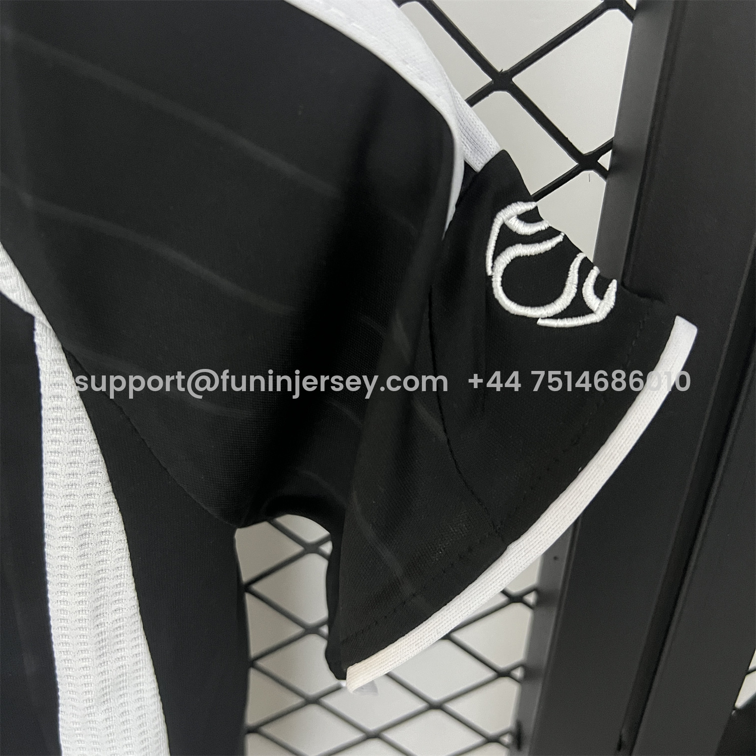 Funinjersey-Retro Real Madrid 2006-07 Away Kids Kit