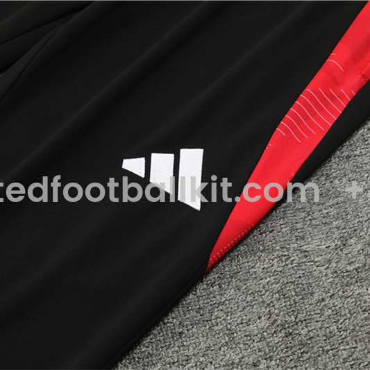 Unitedfootballkit.com | Bayern Munich 24-25 Long Sleeve Training Set - Black -Customize Name, Number and Patch | Worldwide Shipping