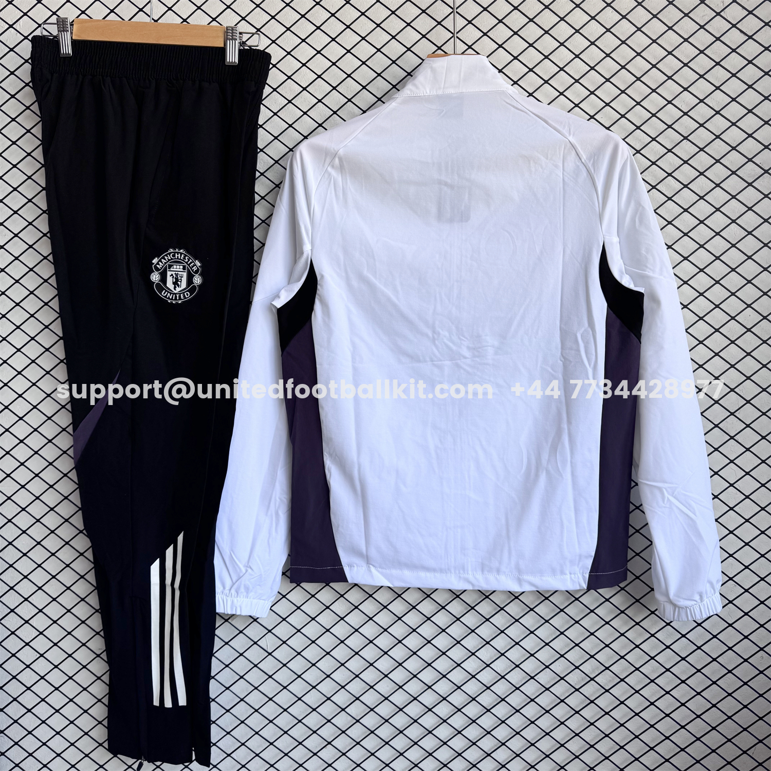 Unitedfootballkit.com | Manchester United 25-26 Windbreaker Training Set - White Top and Black Pants -Customize Name, Number and Patch | Worldwide Shipping