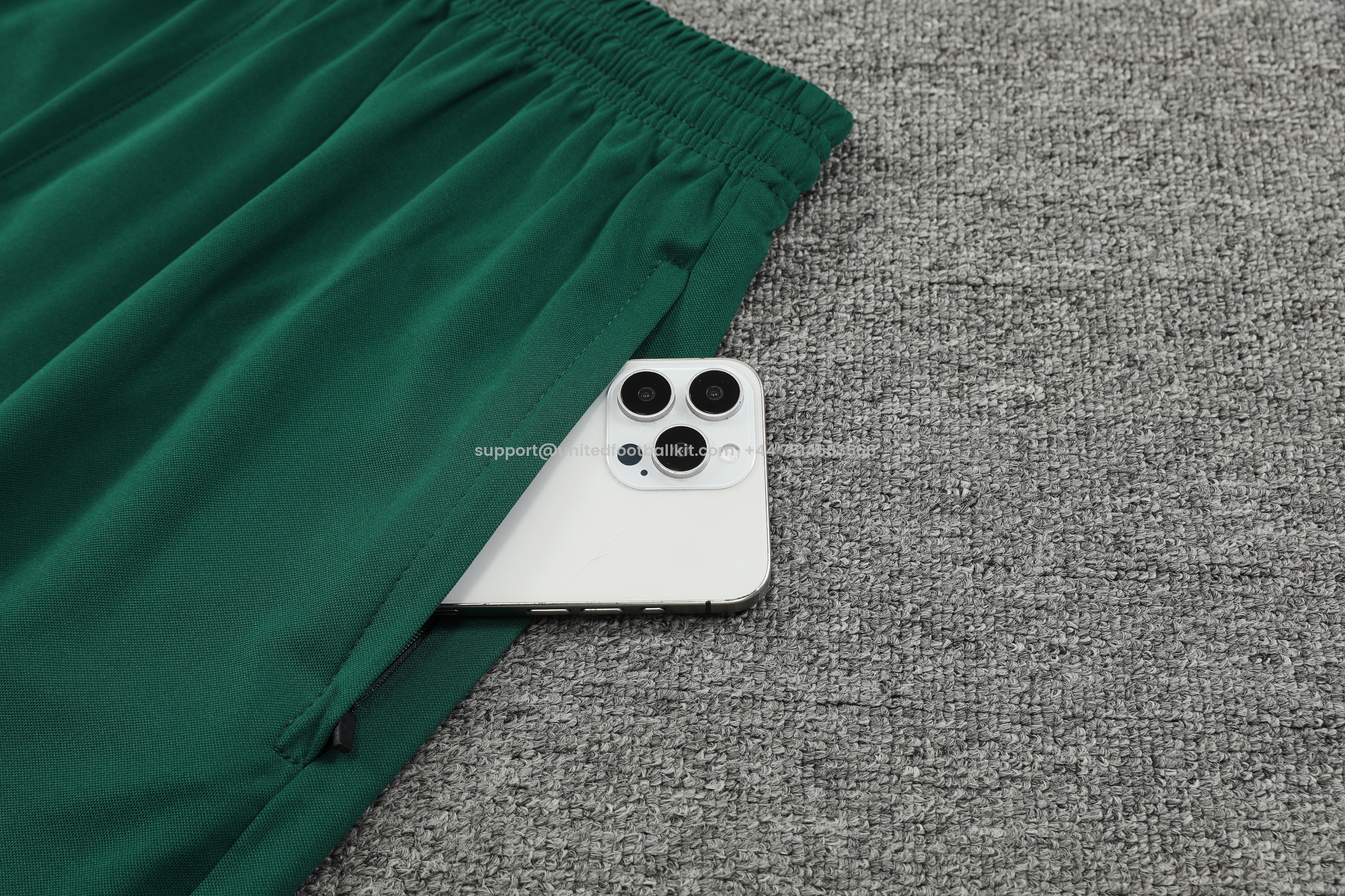 Unitedfootballkit.com | Portugal 2024 Short-Sleeve Training Set - Green -Customize Name, Number and Patch | Worldwide Shipping