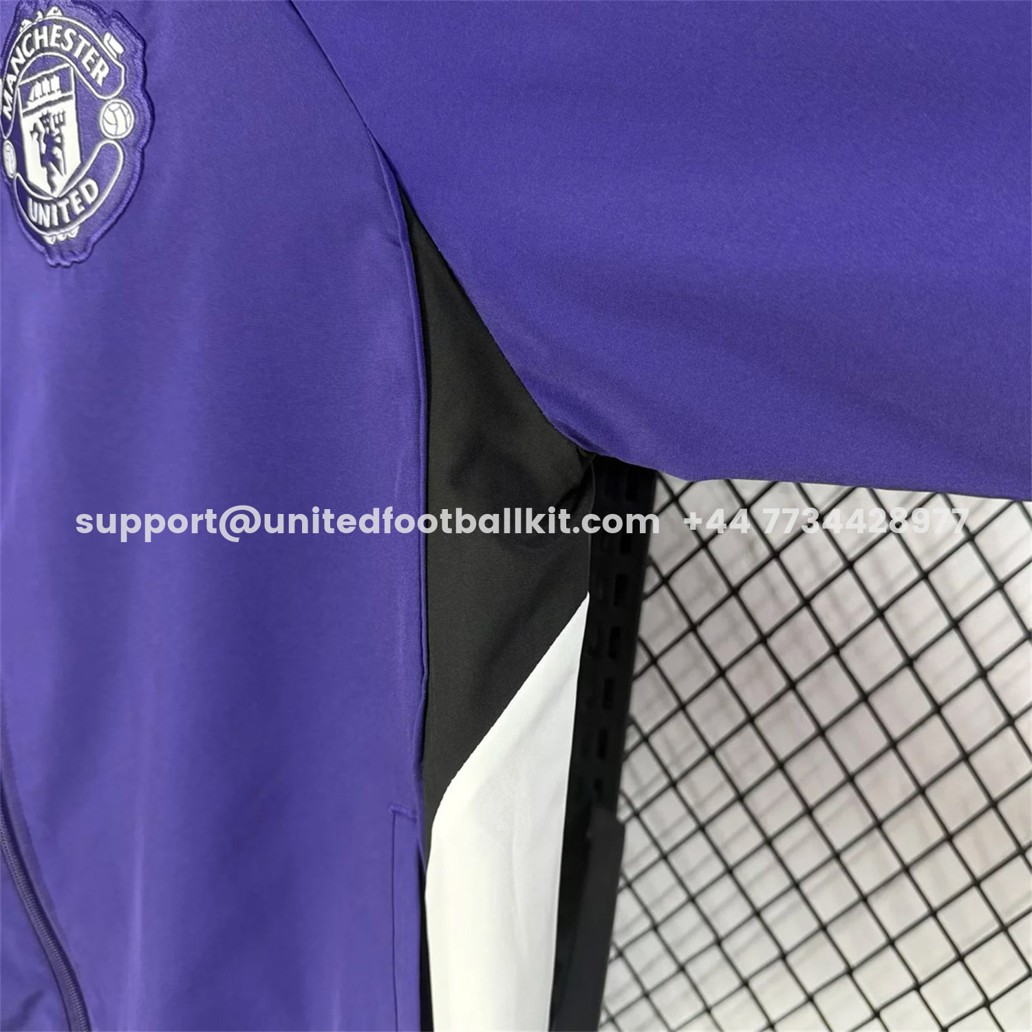 Unitedfootballkit.com | Manchester United 25-26 Training Windbreaker Jacket - Purple -Customize Name, Number and Patch | Worldwide Shipping