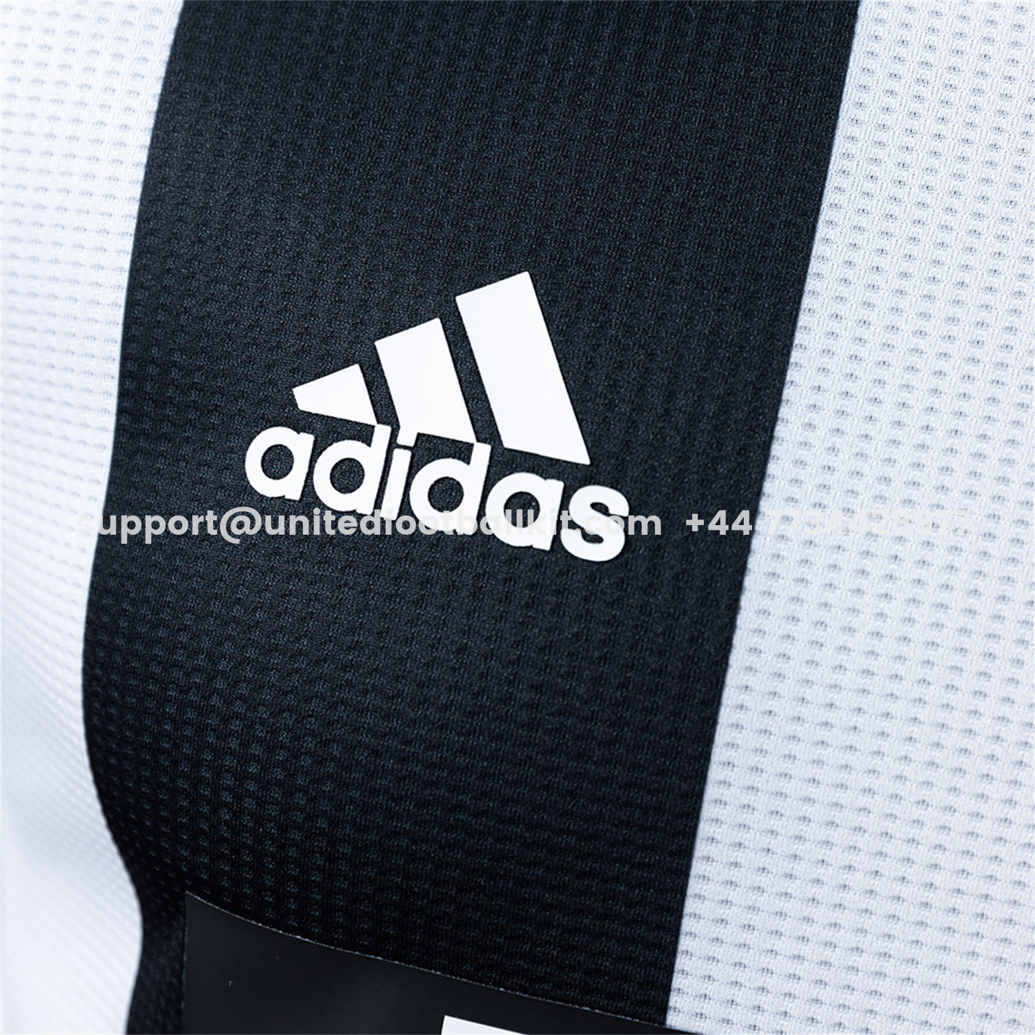 Unitedfootballkit.com | Retro Juventus 2018-19 Home Jersey - Player Version -Customize Name, Number and Patch | Worldwide Shipping