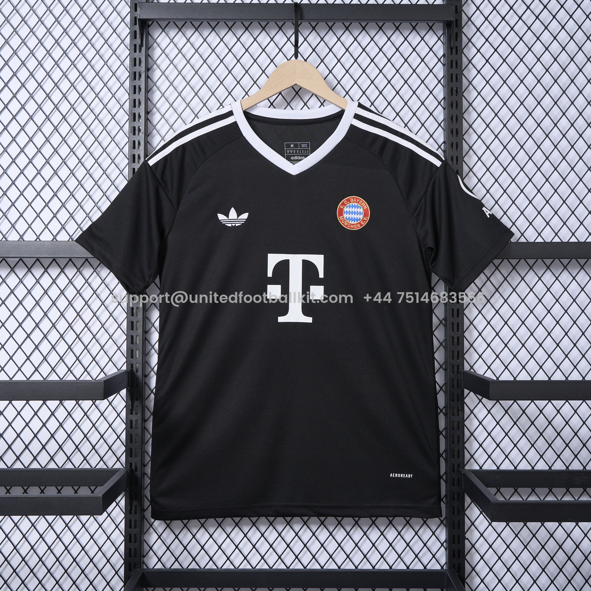 Unitedfootballkit.com | Bayern Munich 24-25 Third Goalkeeper Black Jersey - Fans Version -Customize Name, Number and Patch | Worldwide Shipping