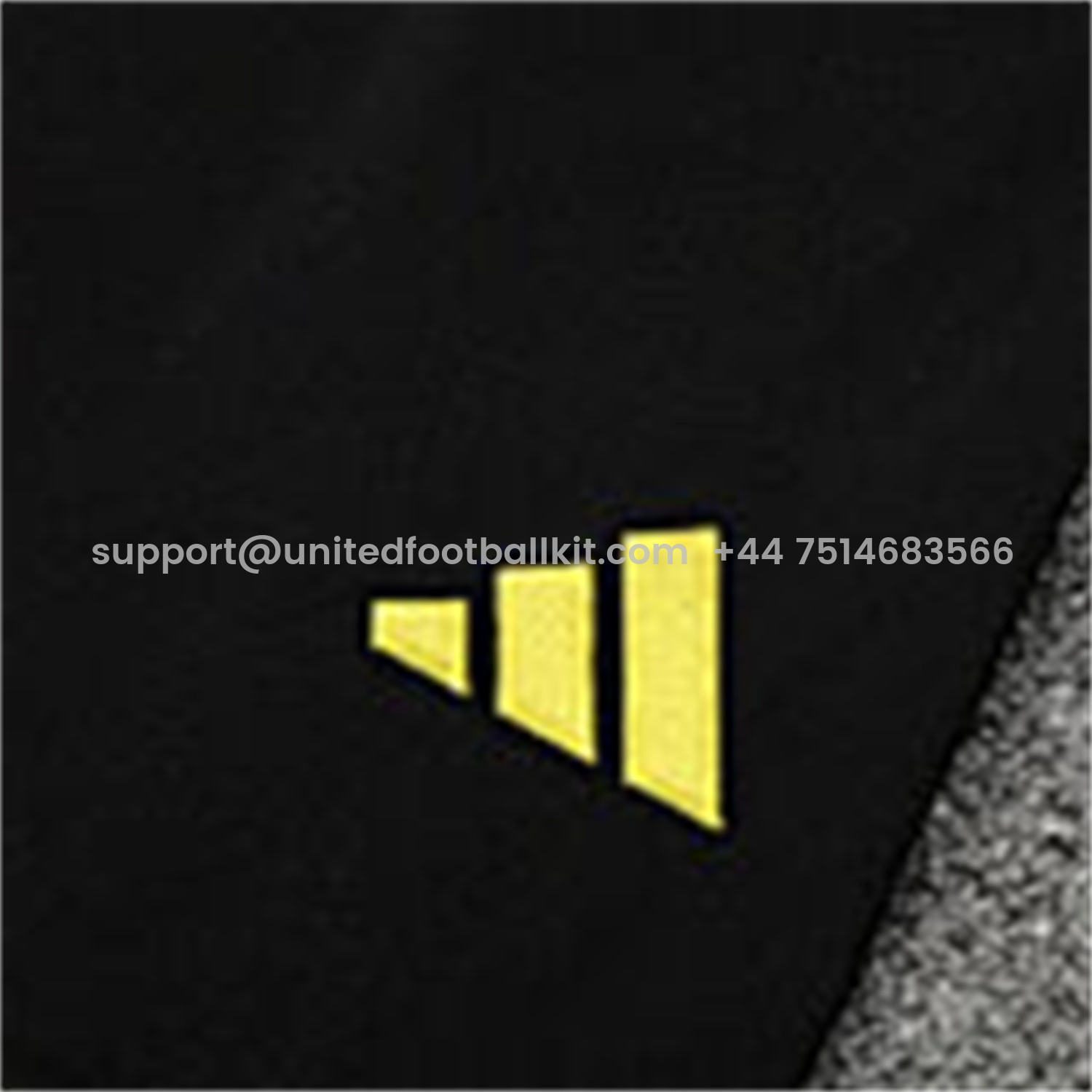 Unitedfootballkit.com | Manchester United 25-26 Short-Sleeve Training Set - Yellow Lines Black Top & Black Shorts -Customize Name, Number and Patch | Worldwide Shipping
