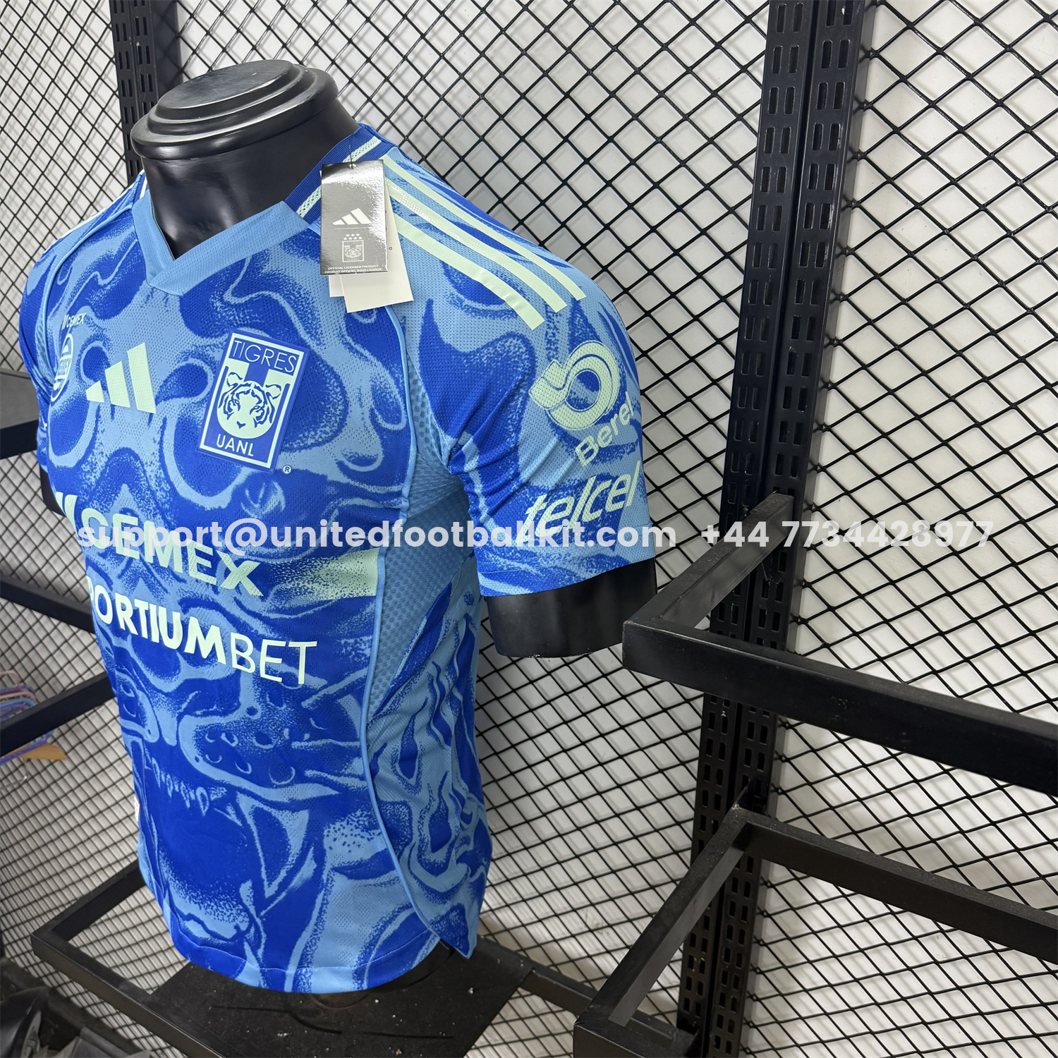 Unitedfootballkit.com | Tigres UANL 25-26 Away Jersey With All Sponsors - Player Version -Customize Name, Number and Patch | Worldwide Shipping