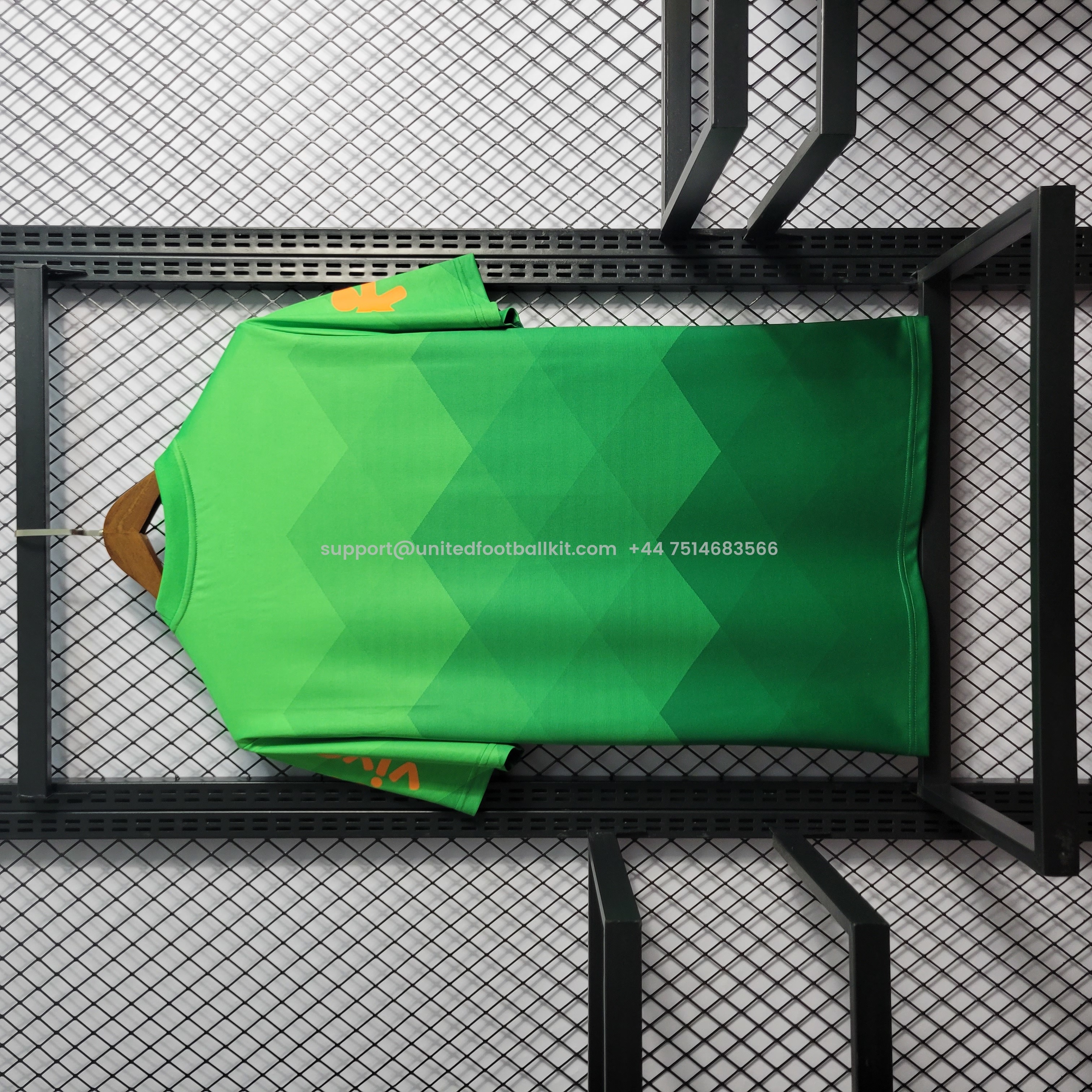 Unitedfootballkit.com | Retro Brazil 2020 Green Training Jersey -Customize Name, Number and Patch | Worldwide Shipping