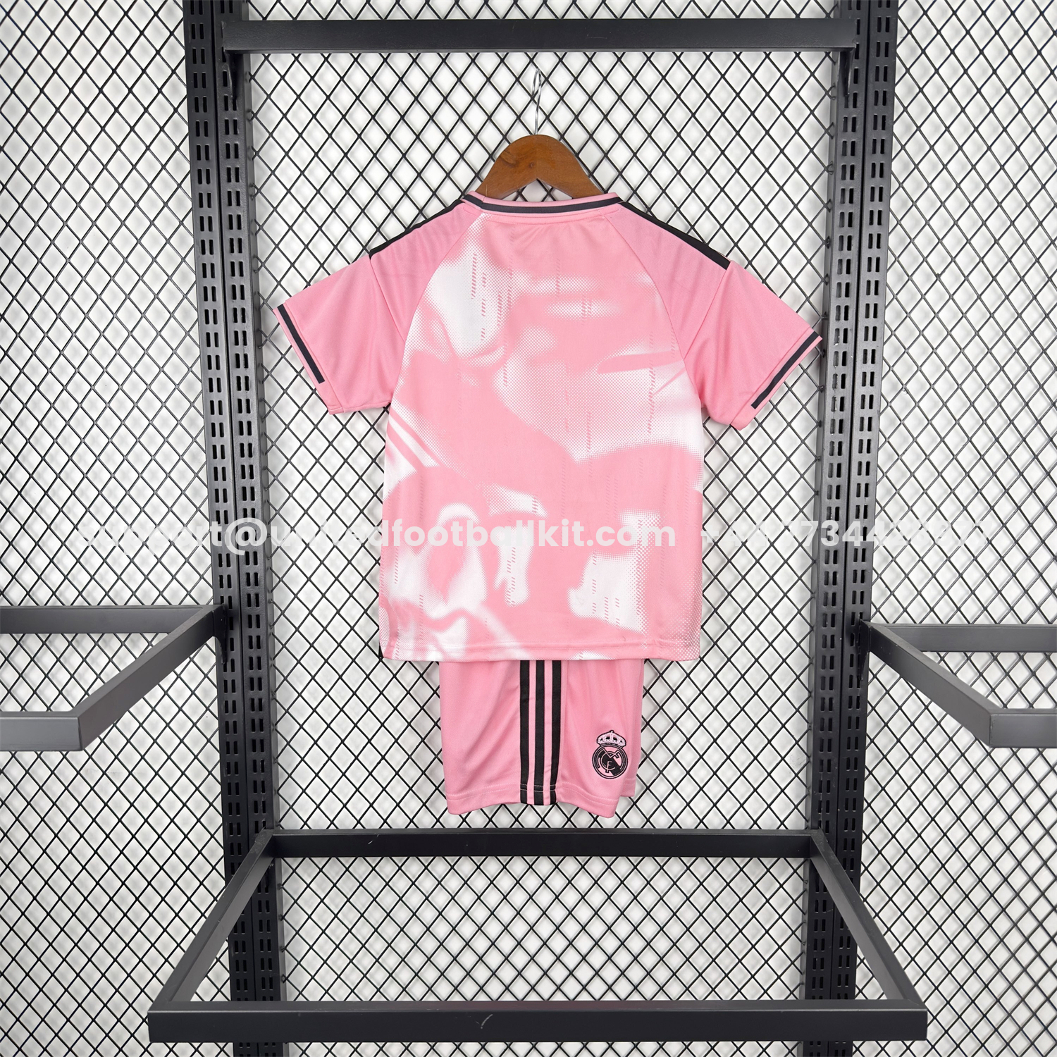 Unitedfootballkit.com | Real Madrid 26-27 Pink Special Kids Kit -Customize Name, Number and Patch | Worldwide Shipping
