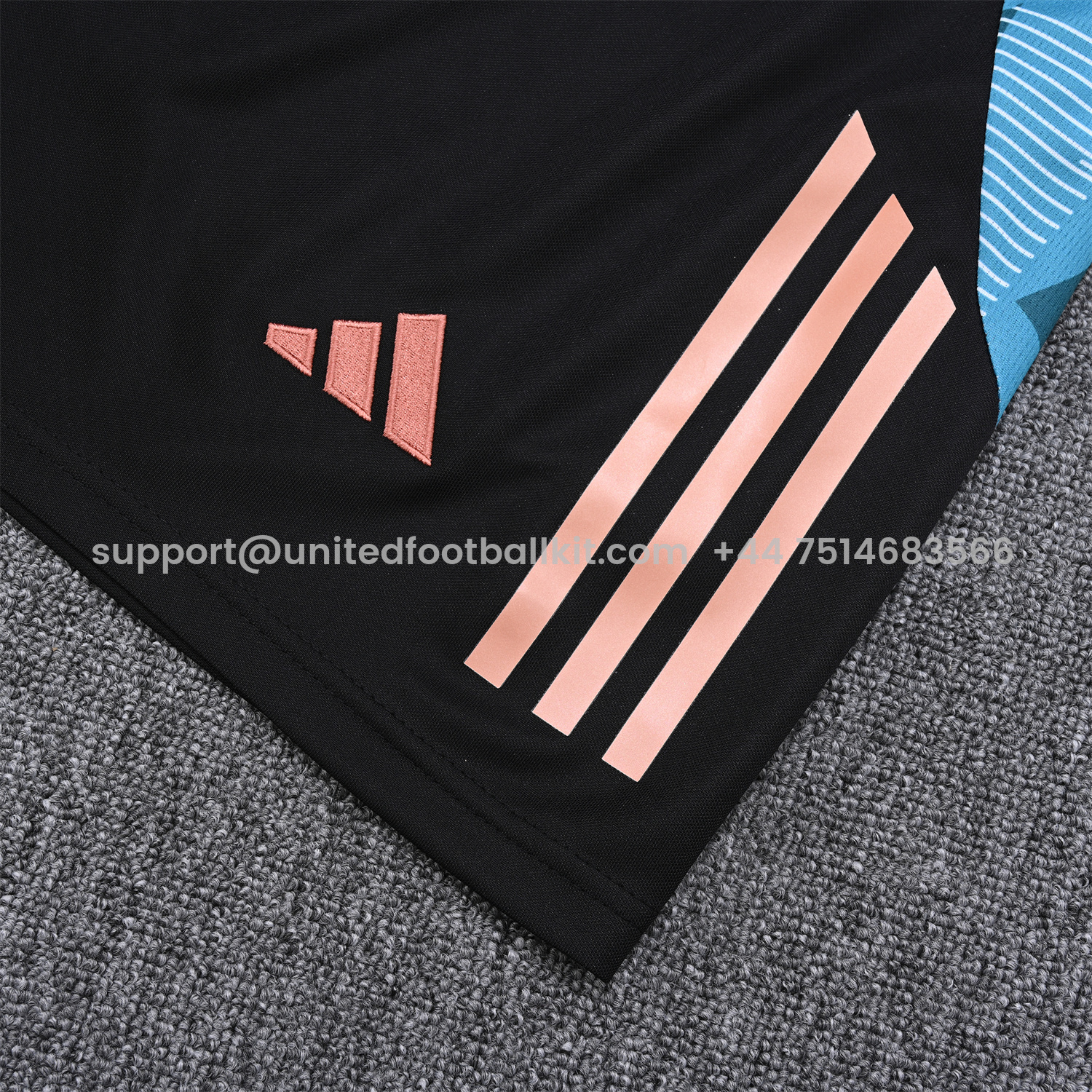 Unitedfootballkit.com | Bayern Munich 24-25 Pre-Match Short-Sleeve Training Set - CamouflageTop & Black Shorts -Customize Name, Number and Patch | Worldwide Shipping
