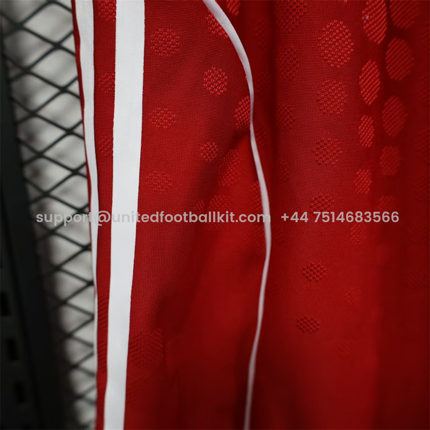Unitedfootballkit.com | Liver.pool 25-26 Home Shorts - Player Version -Customize Name, Number and Patch | Worldwide Shipping
