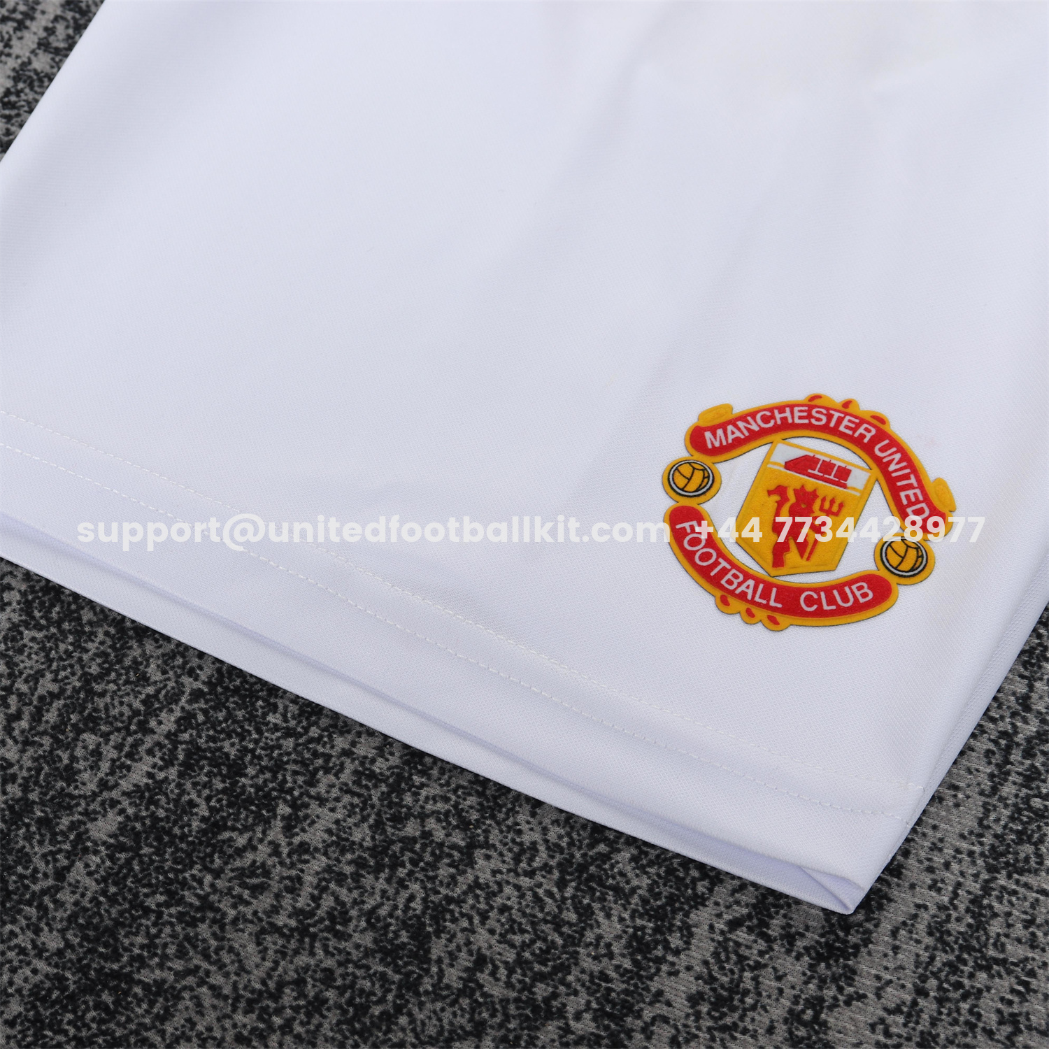 Unitedfootballkit.com | Retro Manchester United 92-94 Home Kids Kit -Customize Name, Number and Patch | Worldwide Shipping