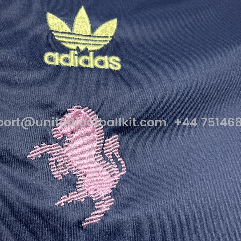 Unitedfootballkit.com | Juventus 24-25 Training Jersey - Fans Version -Customize Name, Number and Patch | Worldwide Shipping