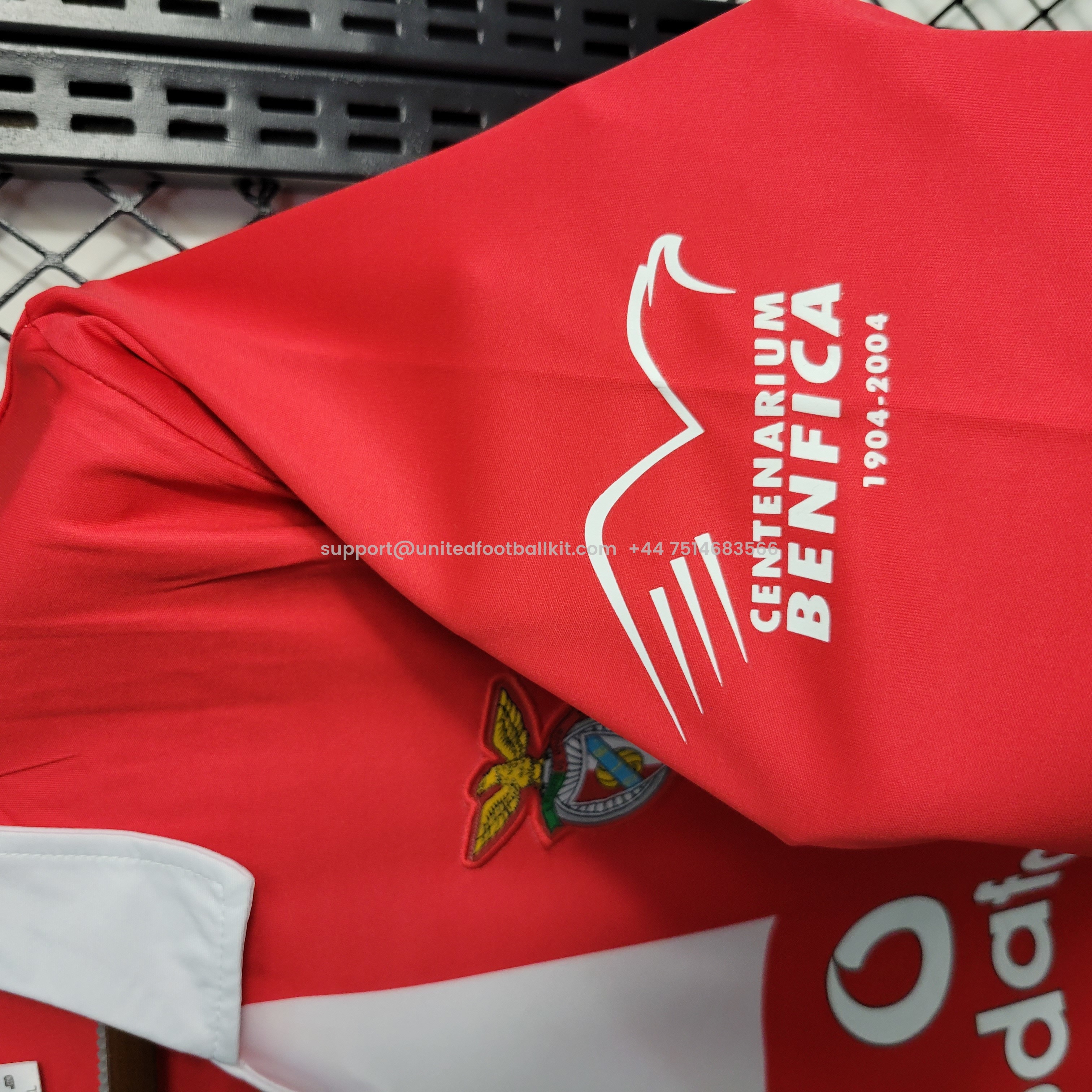 Unitedfootballkit.com | Retro Benfica 2004-05 Home Stadium Jersey -Customize Name, Number and Patch | Worldwide Shipping