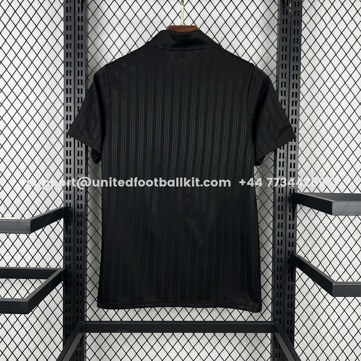 Unitedfootballkit.com | Retro Liver.pool 1995-96 Black Special Jersey -Customize Name, Number and Patch | Worldwide Shipping