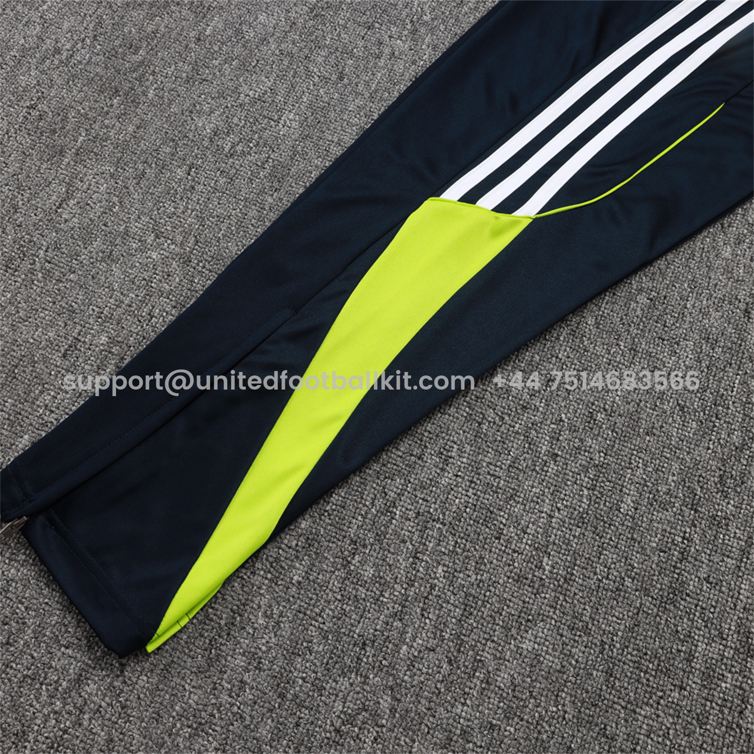 Unitedfootballkit.com | Real Madrid 25-26 Long Sleeve Training Set - Deep Blue Urban Purist Style -Customize Name, Number and Patch | Worldwide Shipping