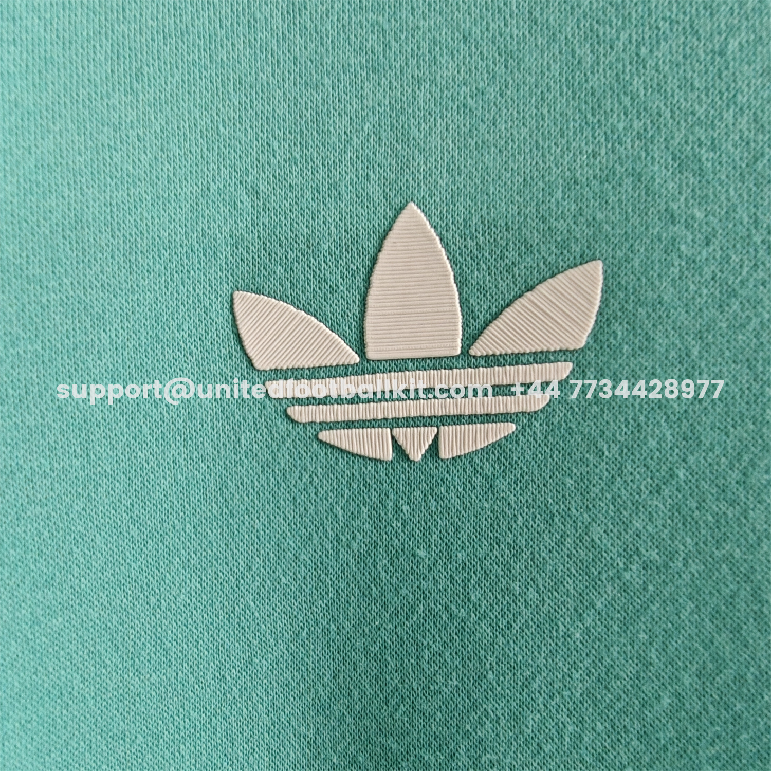 Unitedfootballkit.com | Liver.pool 25-26 Originals Terrace Icon Unisex Pullover Hoodie -Customize Name, Number and Patch | Worldwide Shipping