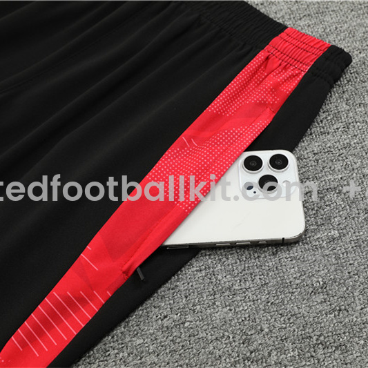 Unitedfootballkit.com | Bayern Munich 24-25 Long Sleeve Training Set - Black -Customize Name, Number and Patch | Worldwide Shipping