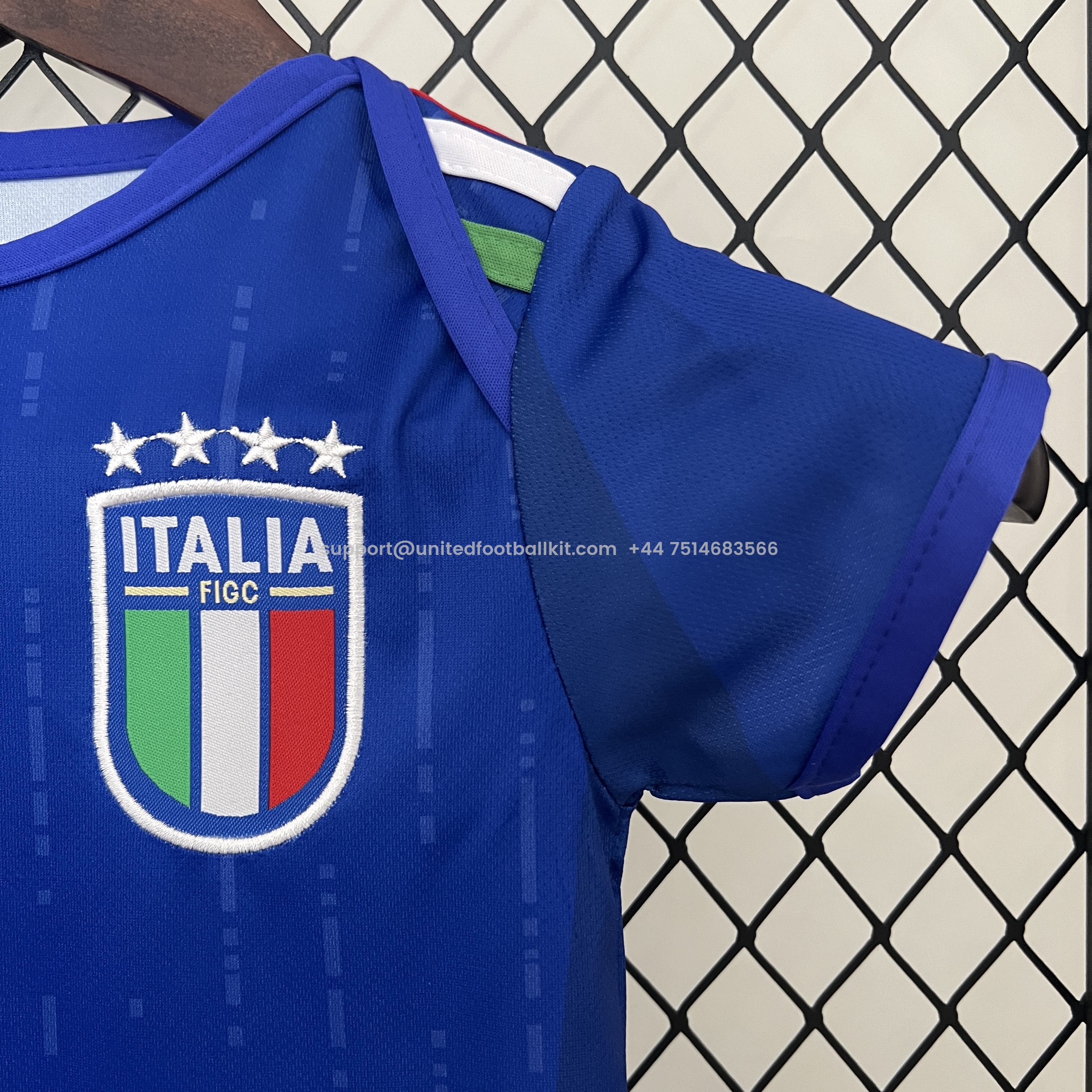 Unitedfootballkit.com | Italy 2024 Home Baby Crawling Suit -Customize Name, Number and Patch | Worldwide Shipping