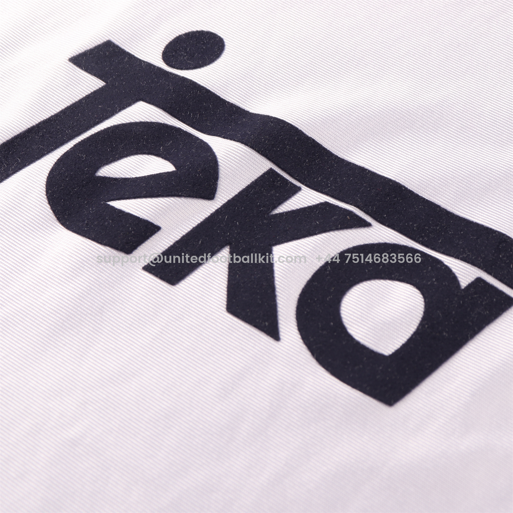 Unitedfootballkit.com | Retro Real Madrid 1998-00 Home Kids Kit -Customize Name, Number and Patch | Worldwide Shipping