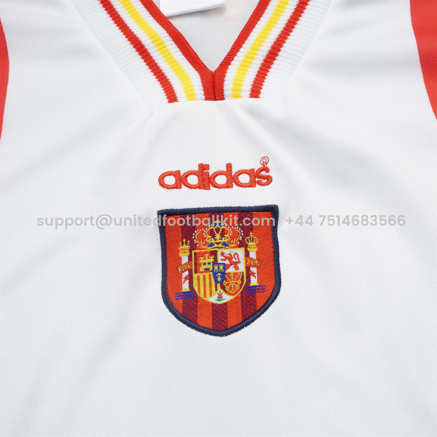 Unitedfootballkit.com | Retro Spain 1996 Away White Kids Kit -Customize Name, Number and Patch | Worldwide Shipping