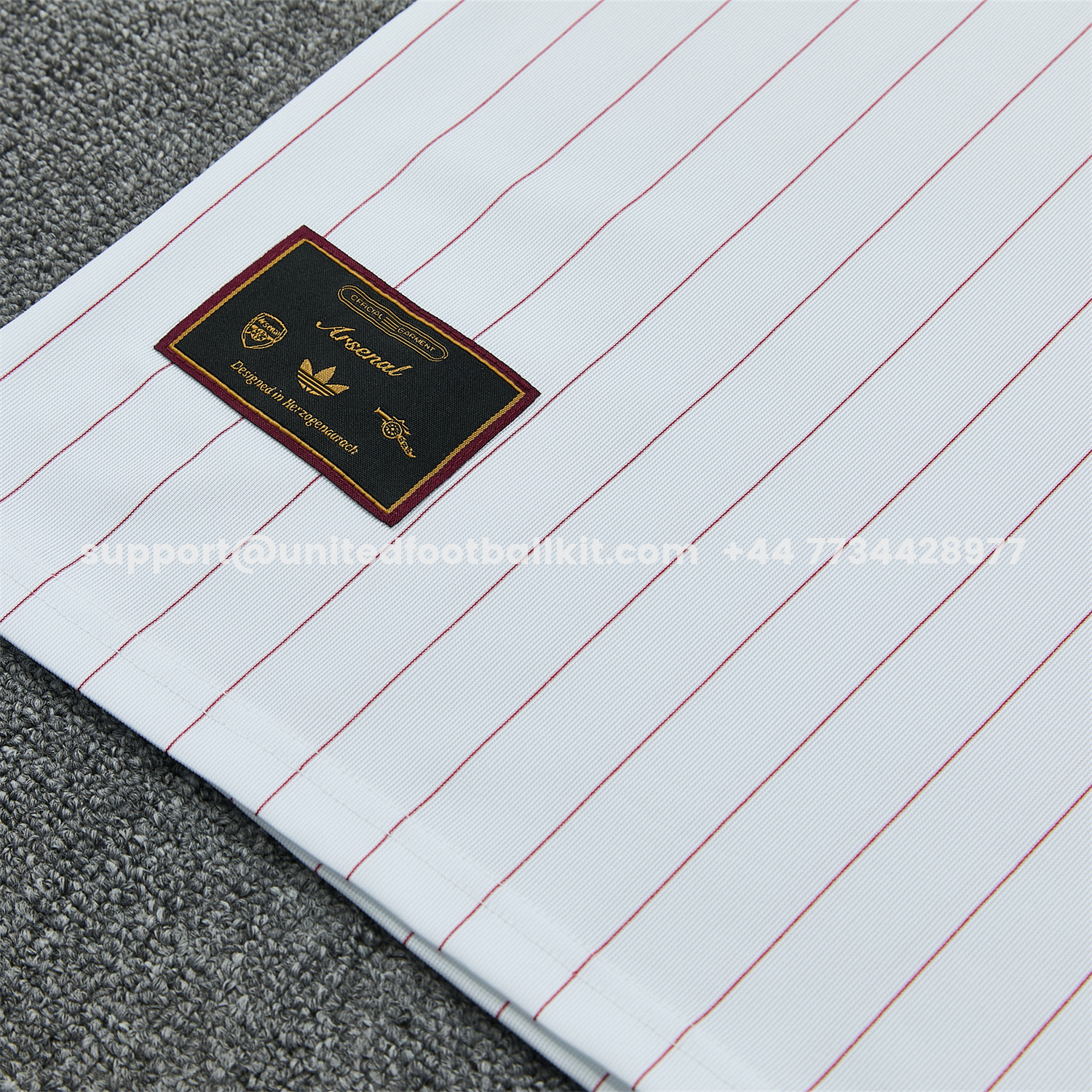 Unitedfootballkit.com | Arsenal 25-26 Retro Style Short-Sleeve Training Set - Colors Top & White With Thin Mar Pants -Customize Name, Number and Patch | Worldwide Shipping