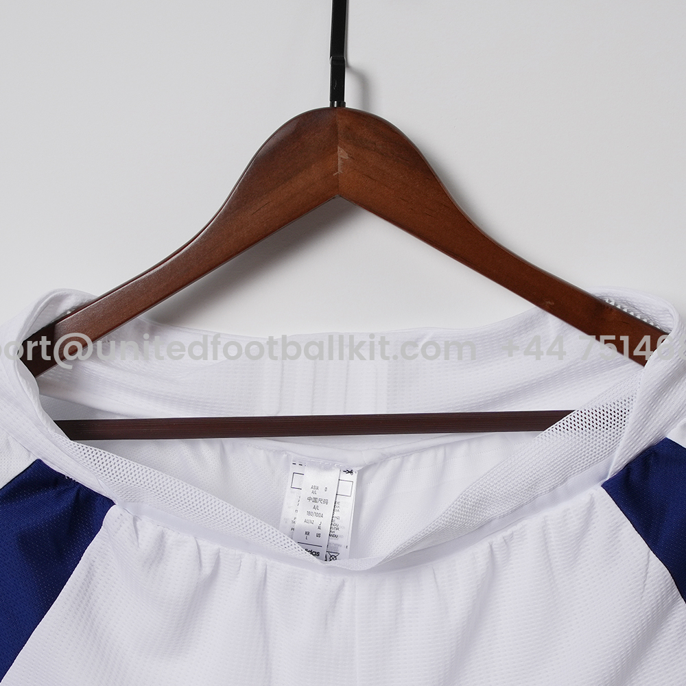 Unitedfootballkit.com | Arsenal 2024-25 Home Shorts - Player Version -Customize Name, Number and Patch | Worldwide Shipping