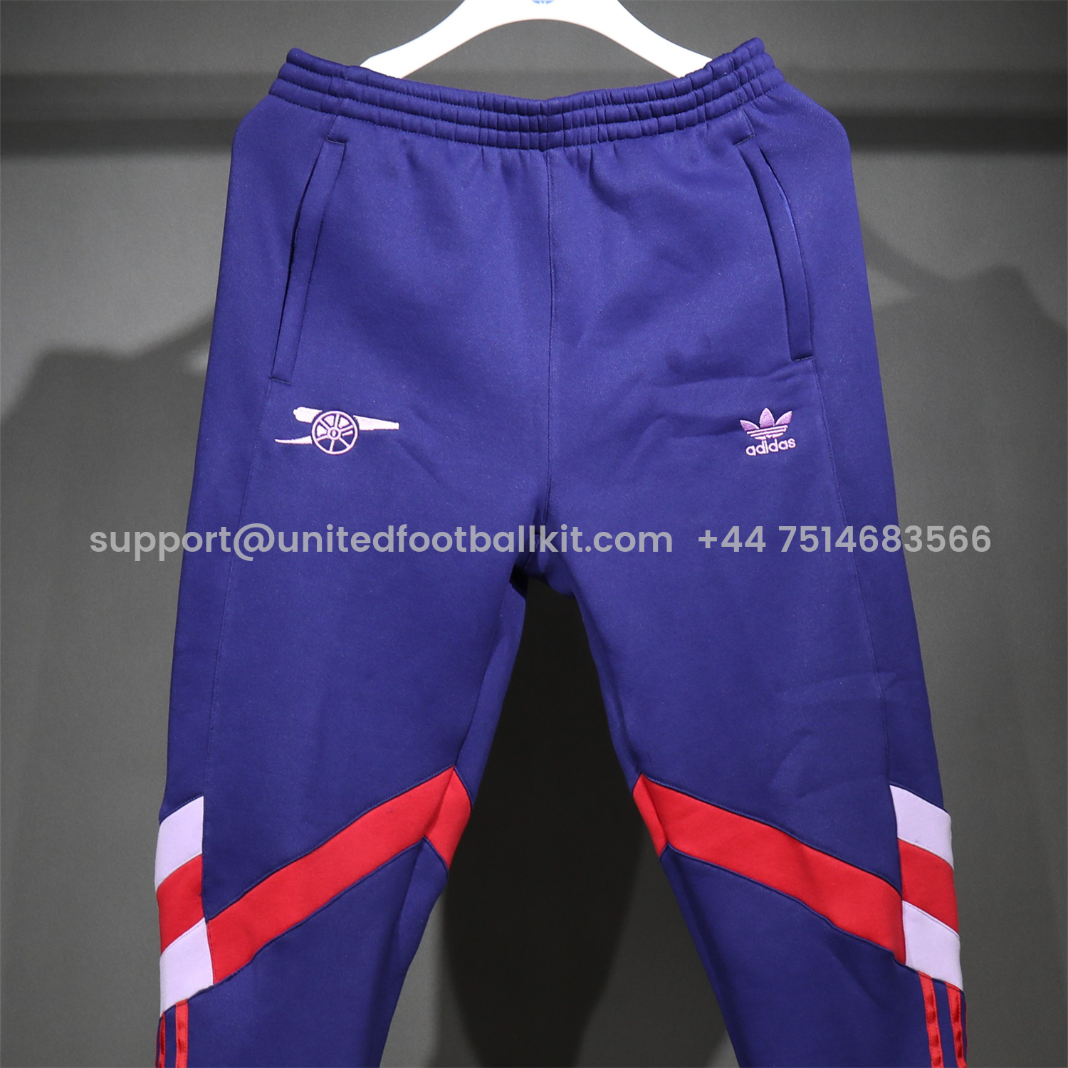 Unitedfootballkit.com | Arsenal 2025 Fleece-Lined Training Hoodie Set - Purple & Red Hoodie + Pants -Customize Name, Number and Patch | Worldwide Shipping