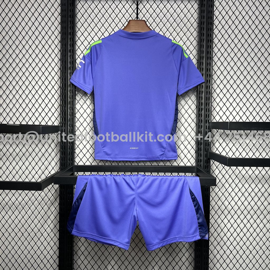Unitedfootballkit.com | Manchester United 24-25 Purple Goalkeeper Kids Kit -Customize Name, Number and Patch | Worldwide Shipping