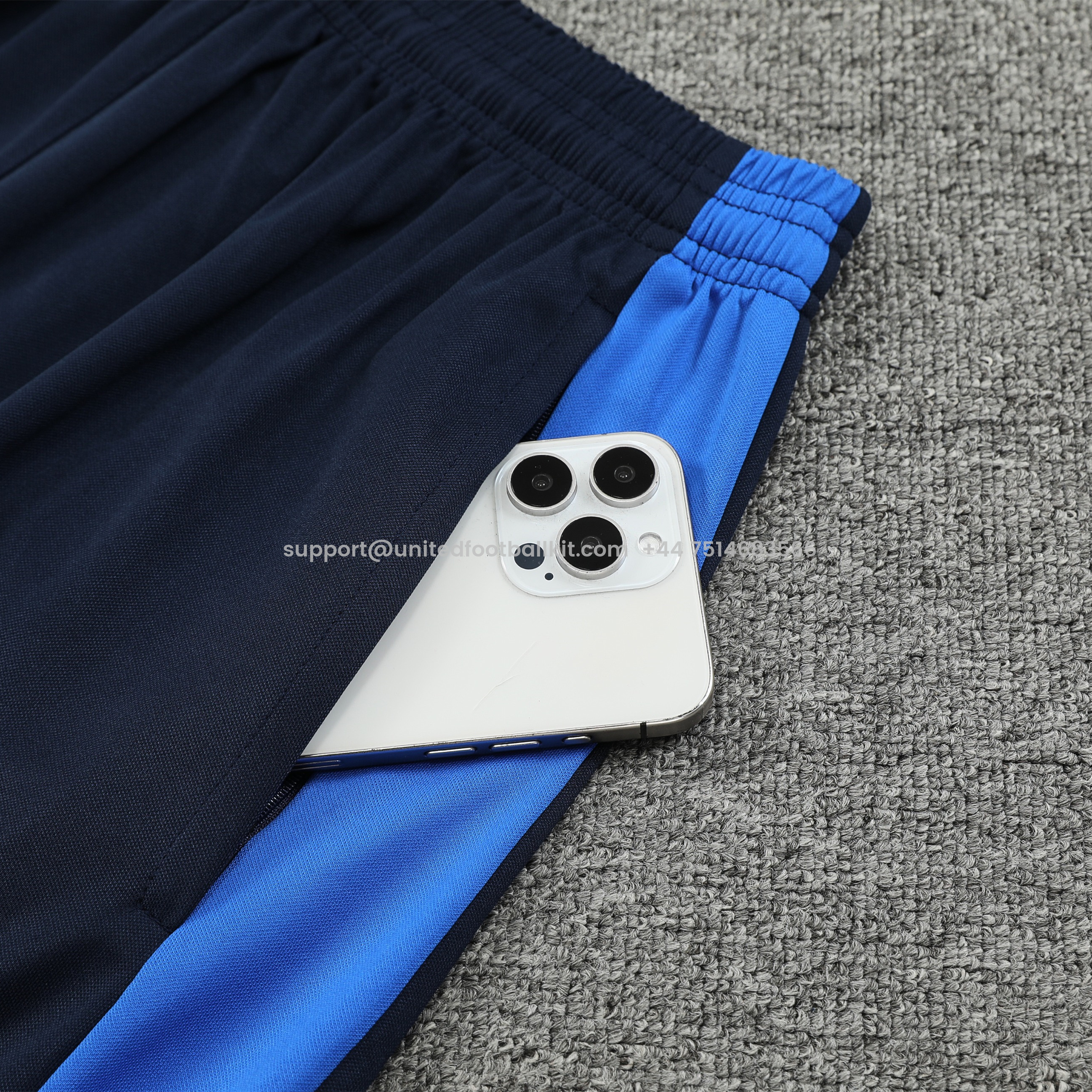 Unitedfootballkit.com | Barcelona 24-25 Training Vest Suit - White with Pattern -Customize Name, Number and Patch | Worldwide Shipping