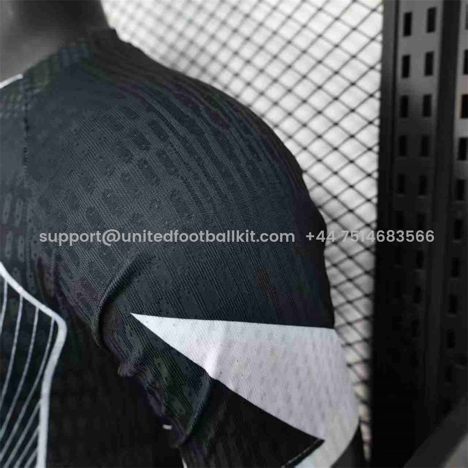 Unitedfootballkit.com | Barcelona 25-26 Black Big LOGO Special Jersey - Player Version -Customize Name, Number and Patch | Worldwide Shipping