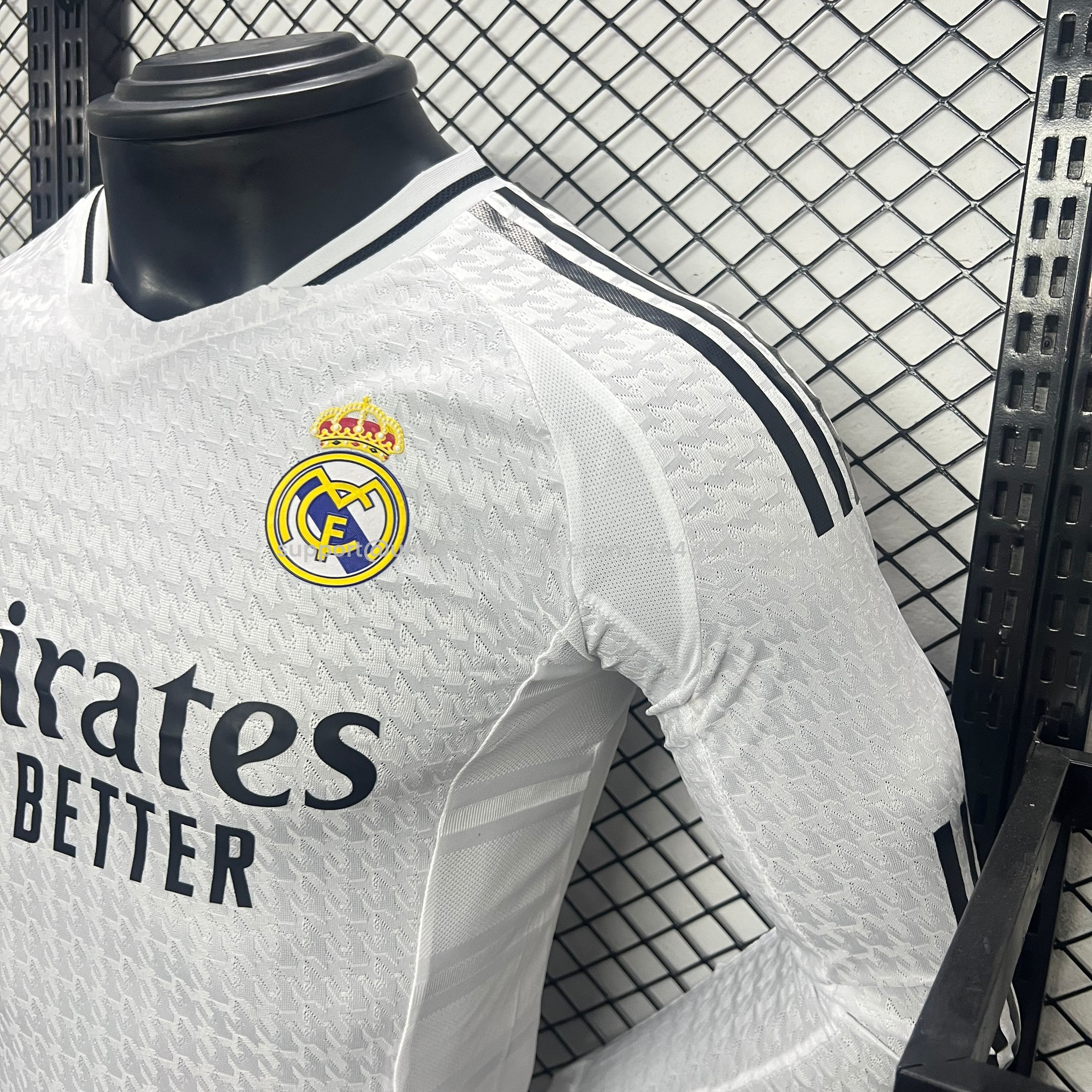 Unitedfootballkit.com | Real Madrid 24-25 Home Long Sleeve Jersey - Player Version -Customize Name, Number and Patch | Worldwide Shipping