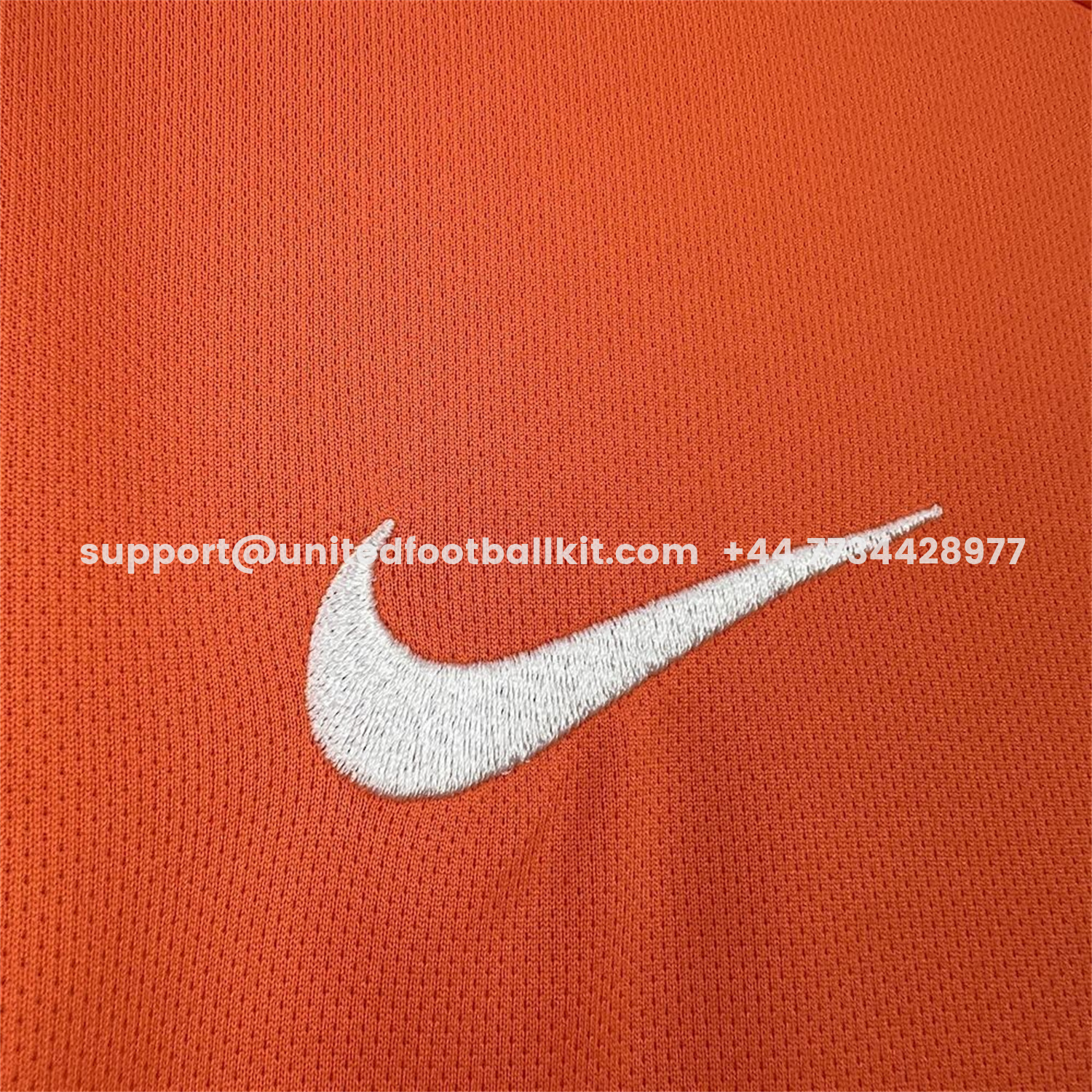 Unitedfootballkit.com | Retro Málaga 2013-14 Third Jersey -Customize Name, Number and Patch | Worldwide Shipping