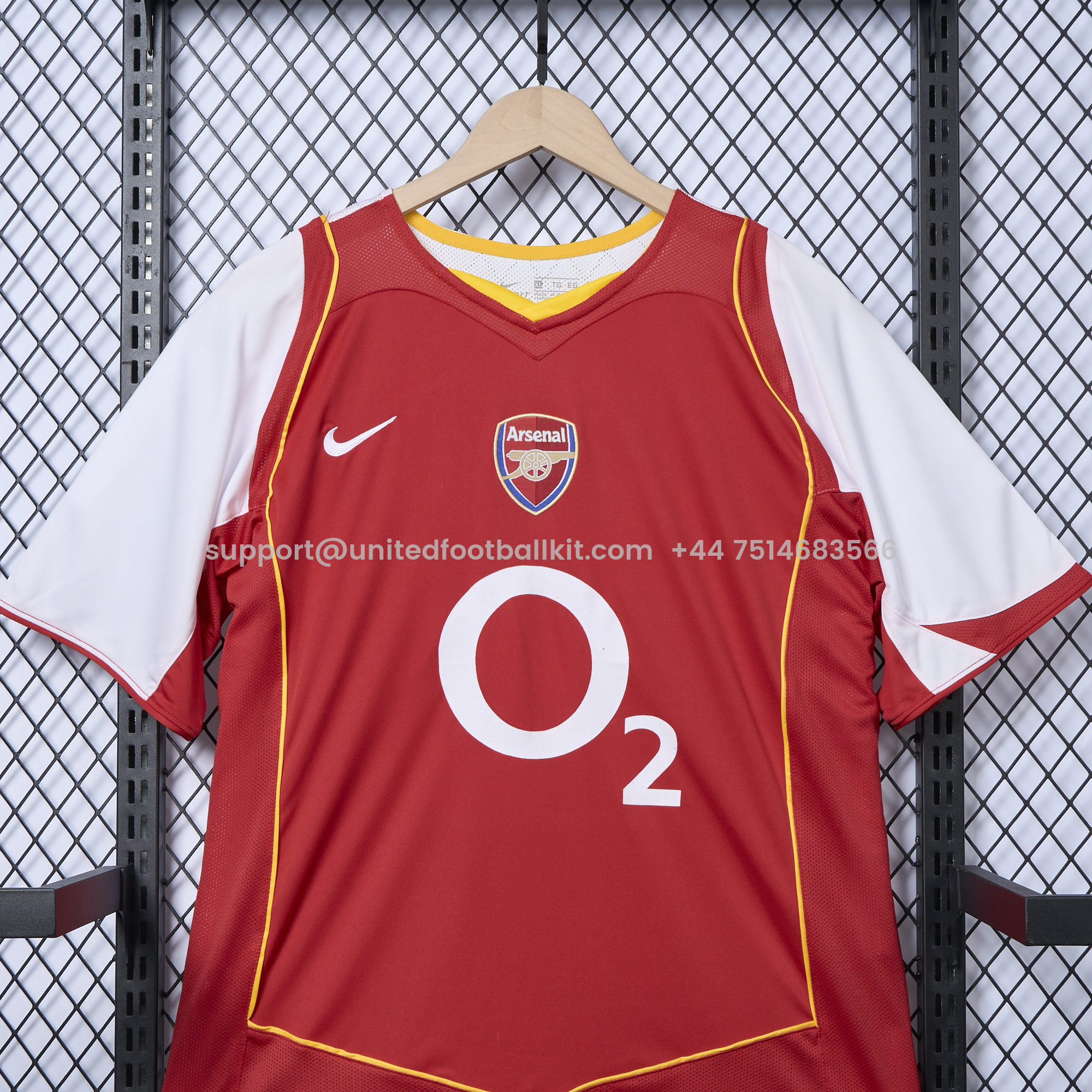 Unitedfootballkit.com | Retro Arsenal 04-05 Home Stadium Jersey -Customize Name, Number and Patch | Worldwide Shipping