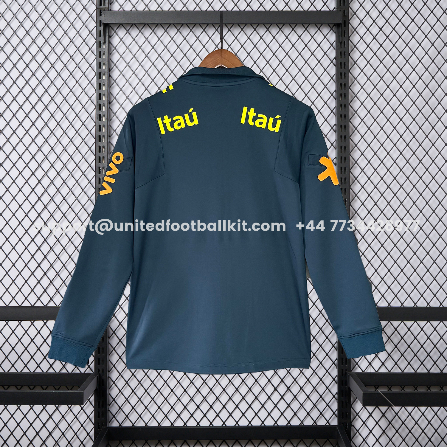 Unitedfootballkit.com | Retro Brazil 2022 Pre-Match Dark Blue Unsponsored Windbreaker -Customize Name, Number and Patch | Worldwide Shipping