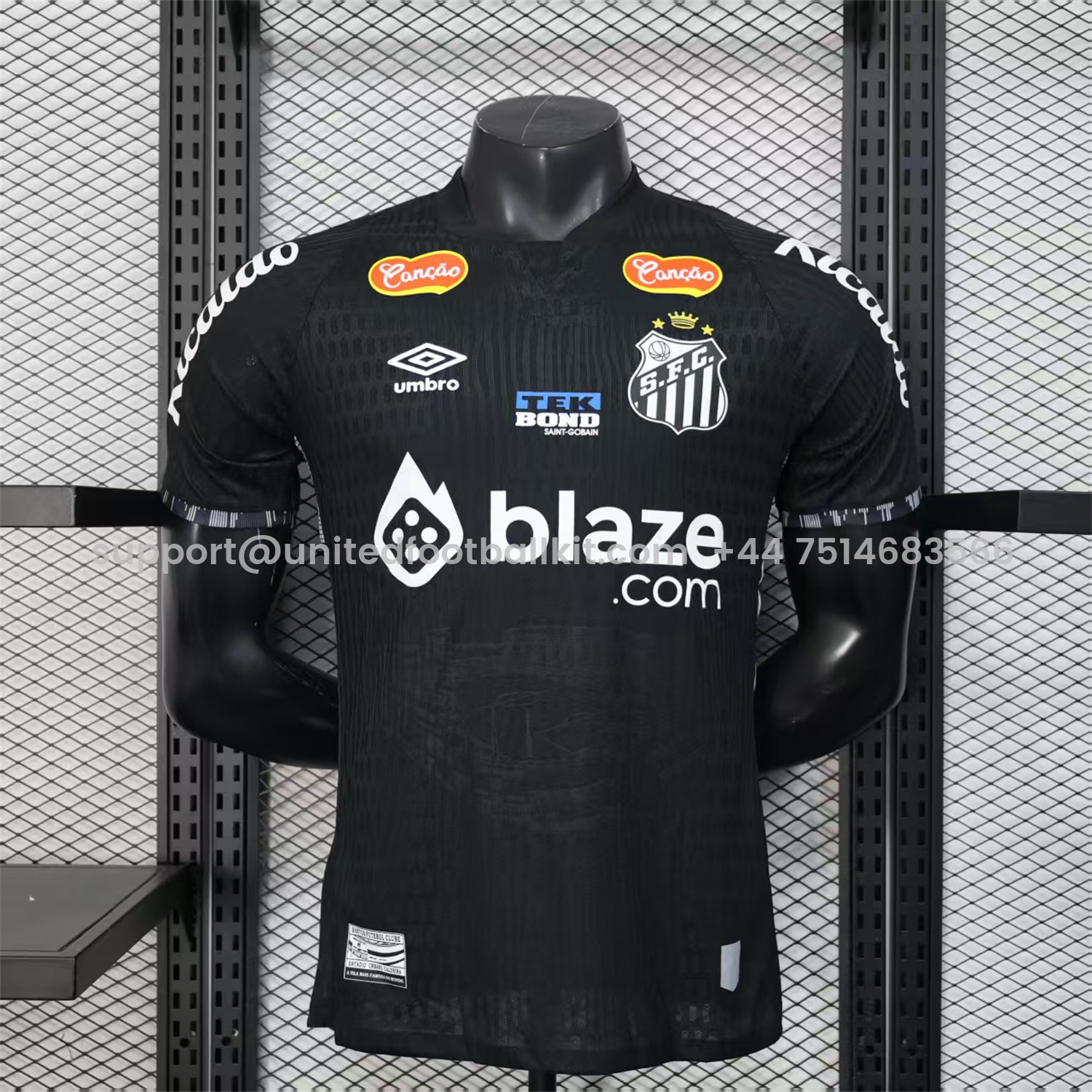 Unitedfootballkit.com | Santos 2025-26 Goalkeeper 2 Black Jersey With Sponsors - Player Version -Customize Name, Number and Patch | Worldwide Shipping