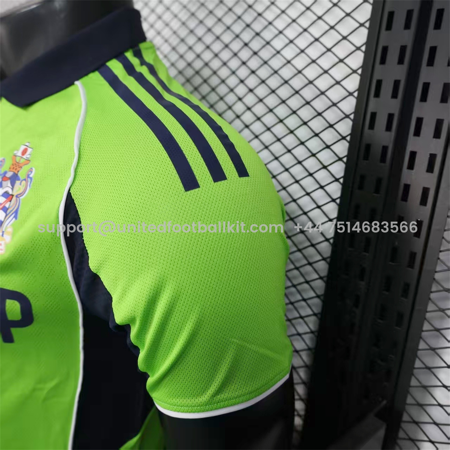 Unitedfootballkit.com | Fulham 25-26 Away Green Jersey - Player Version -Customize Name, Number and Patch | Worldwide Shipping