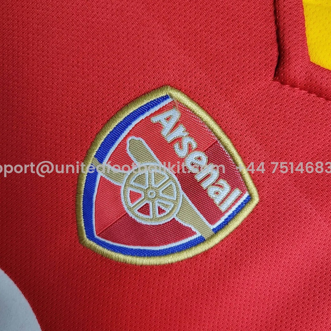 Unitedfootballkit.com | Retro Arsenal 2004-05 Home Stadium Kids Kit -Customize Name, Number and Patch | Worldwide Shipping