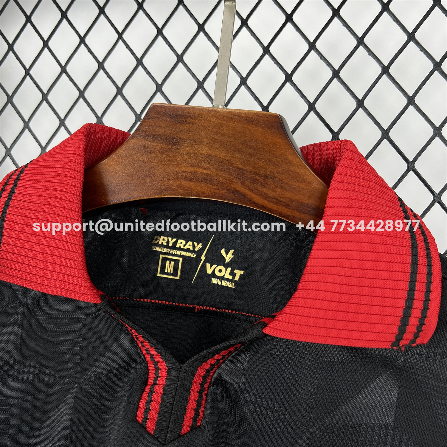 Unitedfootballkit.com | Esporte Clube Vitória 25-26 Third Unsponsored Black Polo Jersey - Fans Version -Customize Name, Number and Patch | Worldwide Shipping