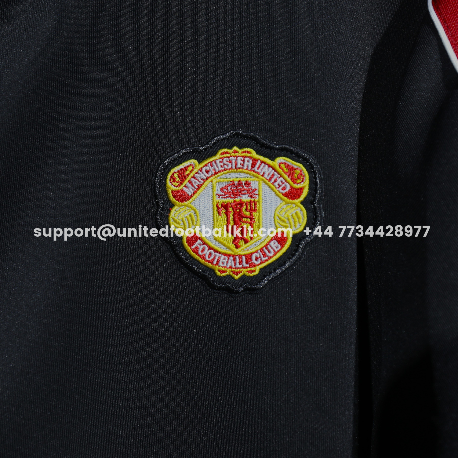 Unitedfootballkit.com | Manchester United 25-26 Red Lines Training Set - Black Top and Black Pants -Customize Name, Number and Patch | Worldwide Shipping