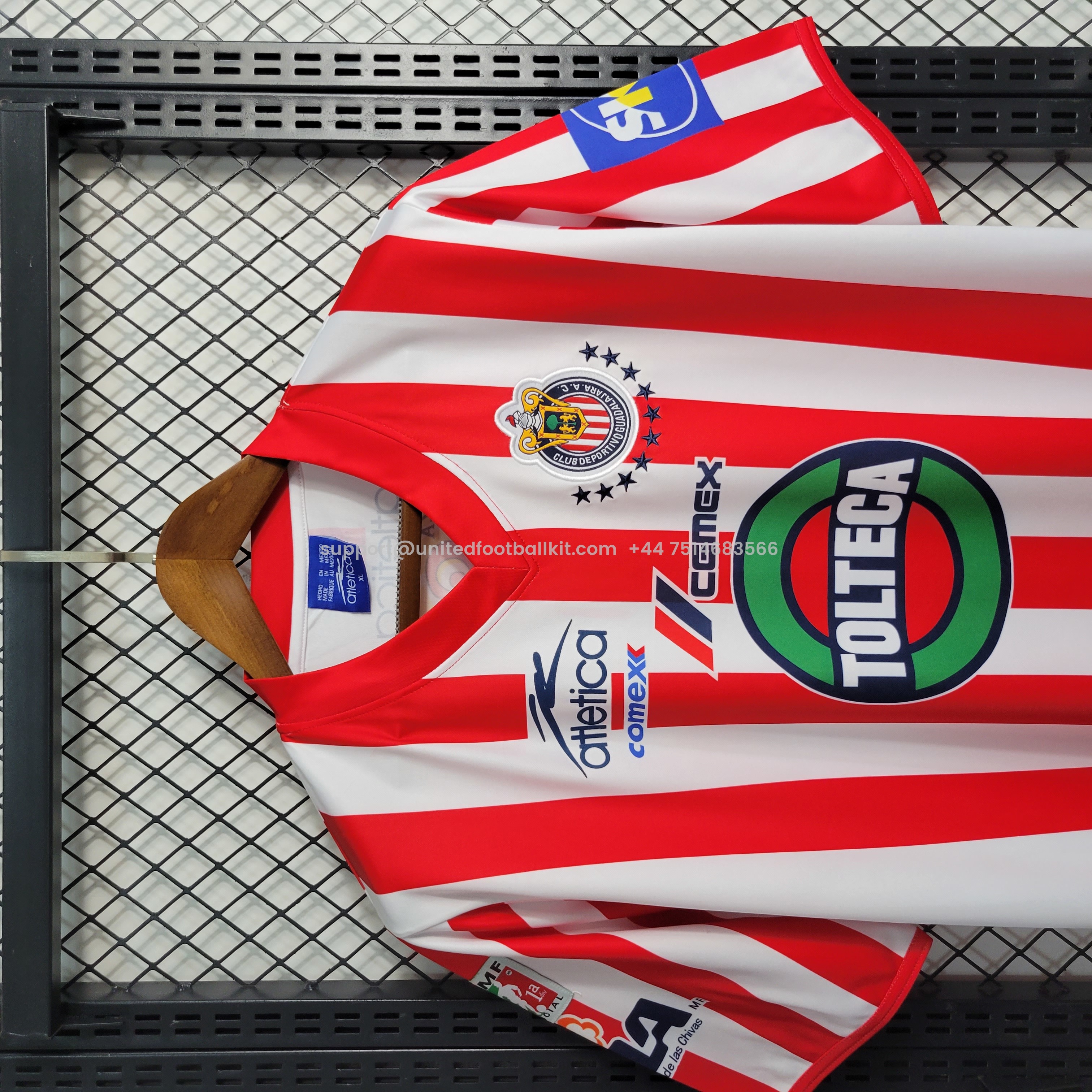 Unitedfootballkit.com | Retro Chivas de Guadalajara 01-02 Home Stadium Jersey -Customize Name, Number and Patch | Worldwide Shipping