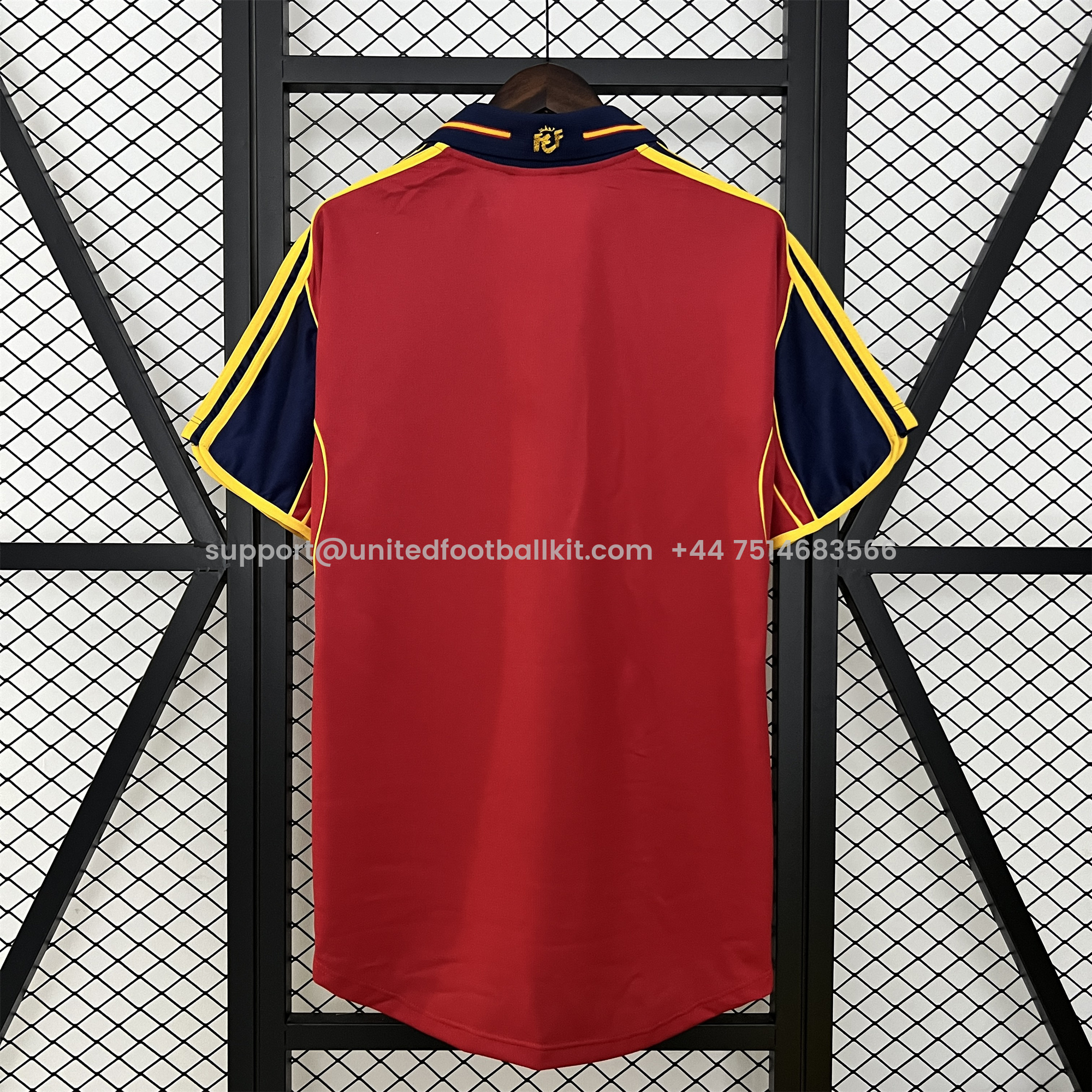 Unitedfootballkit.com | Retro Spain 2000 Home Jersey -Customize Name, Number and Patch | Worldwide Shipping