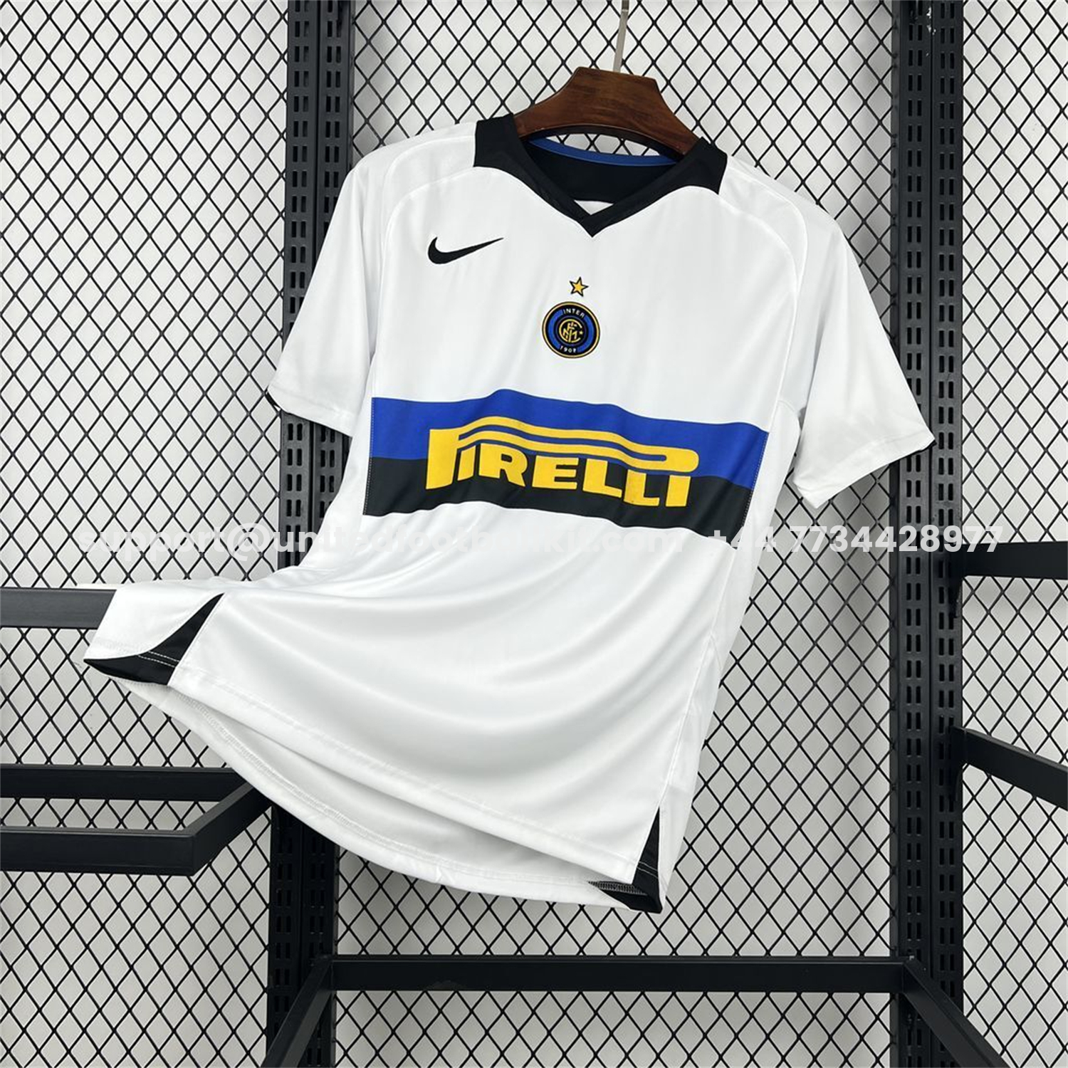 Unitedfootballkit.com | Retro Inter Milan 2005-06 Away Jersey -Customize Name, Number and Patch | Worldwide Shipping