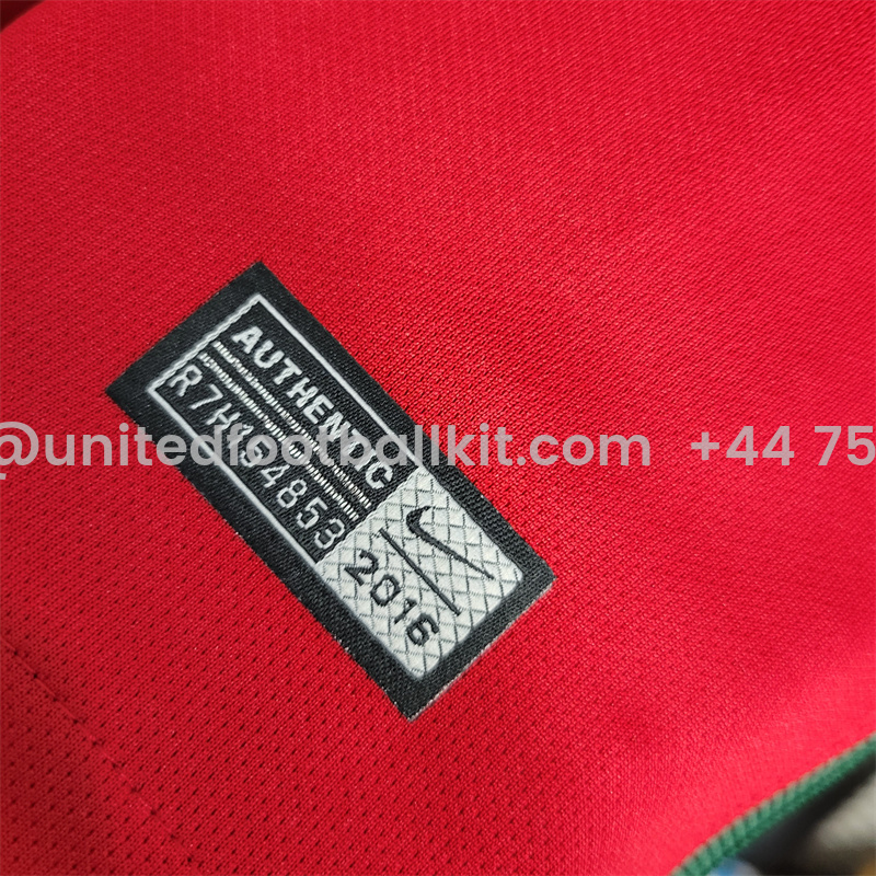 Unitedfootballkit.com | Retro Portugal 16-17 Home Stadium Long Sleeve Jersey -Customize Name, Number and Patch | Worldwide Shipping
